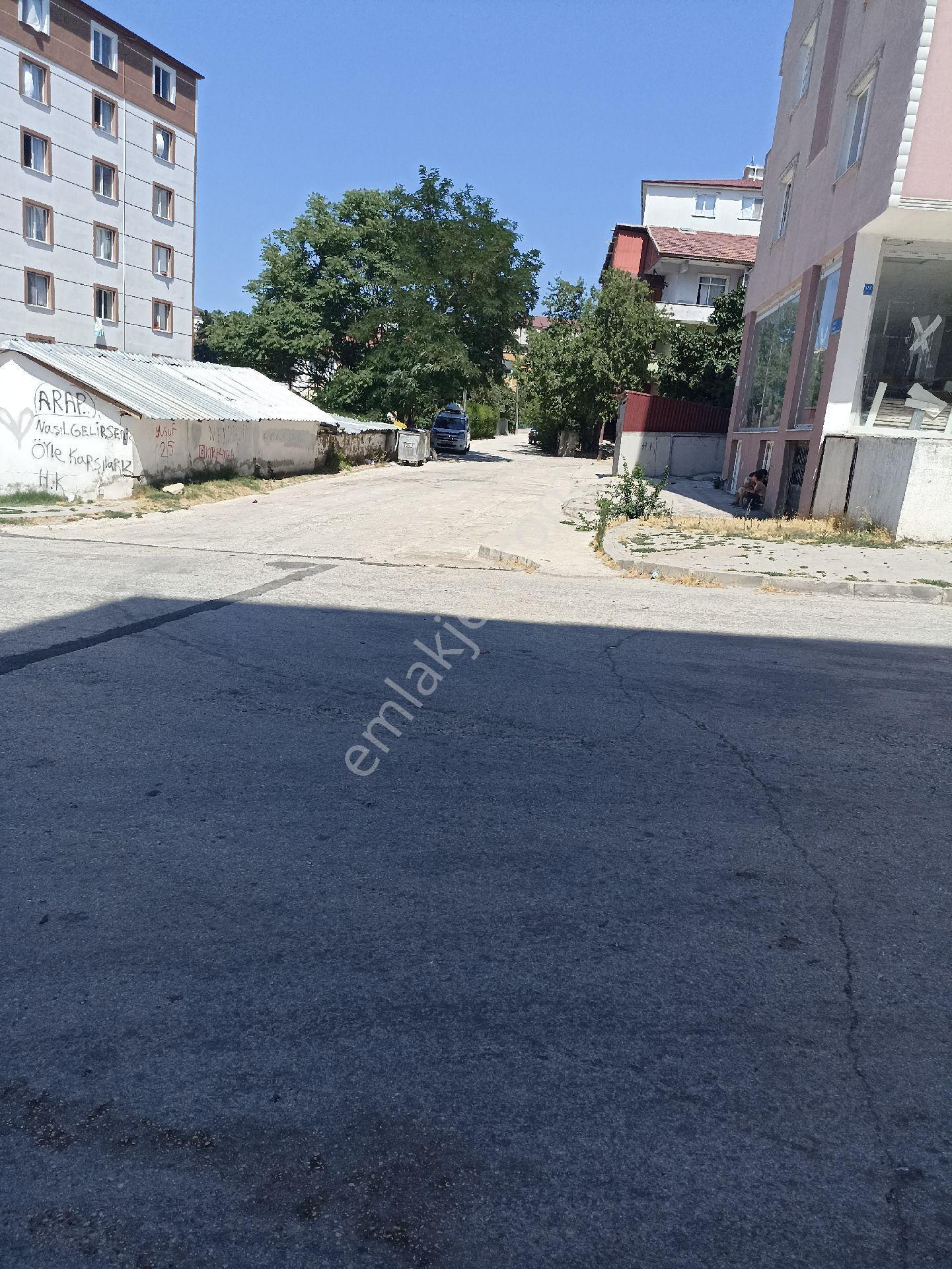 Tuşba Emlaktan Satılık Cadde Özeri 90 Mt Dükkan - Görsel 6