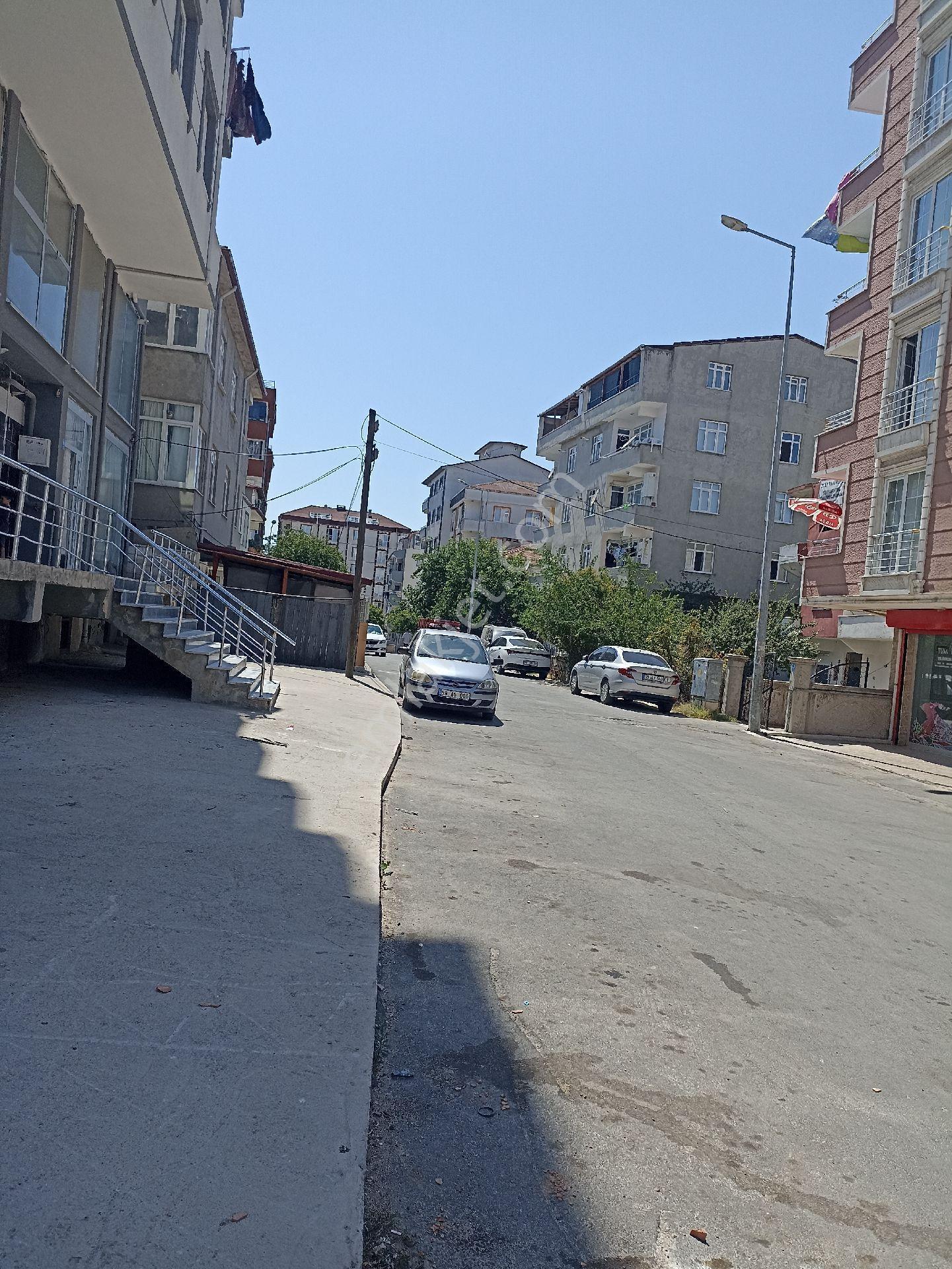 Tuşba Emlaktan Satılık Cadde Özeri 90 Mt Dükkan - Görsel 3
