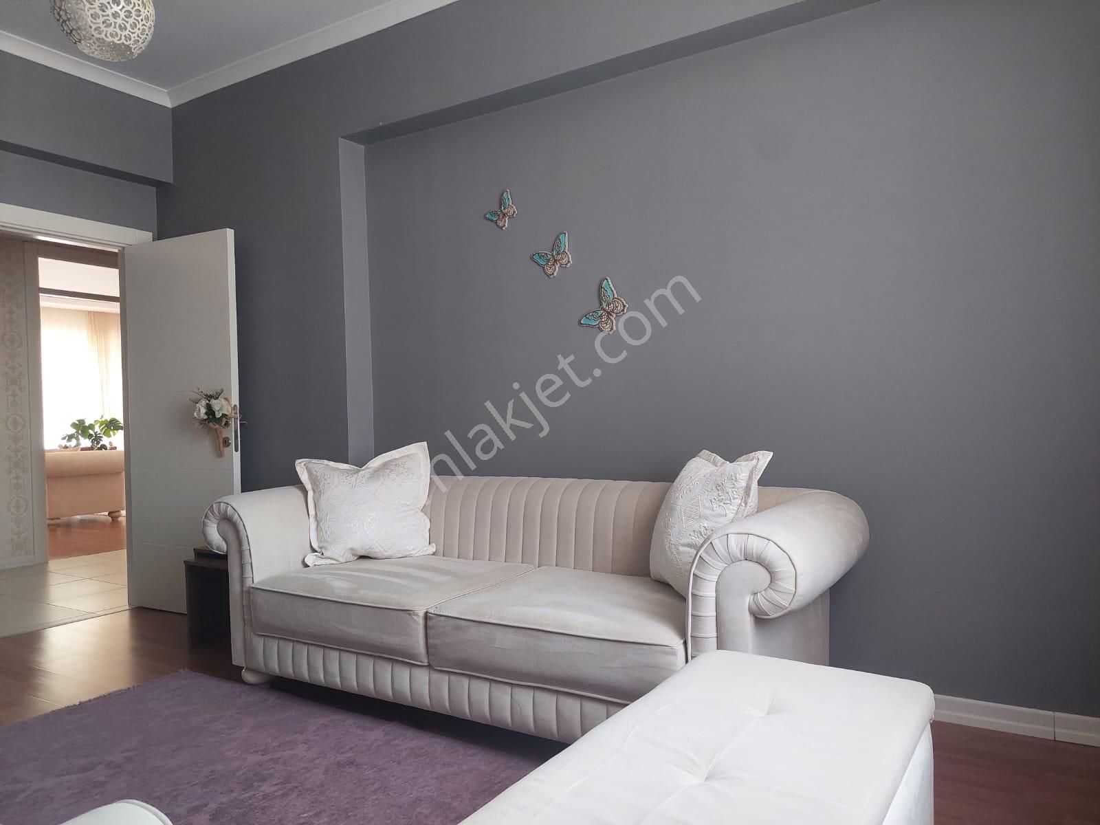 Fatih Sultan Mehmet Caddesinde Ebeveyn Banyolu 4+1 Satılık Daire - Görsel 26