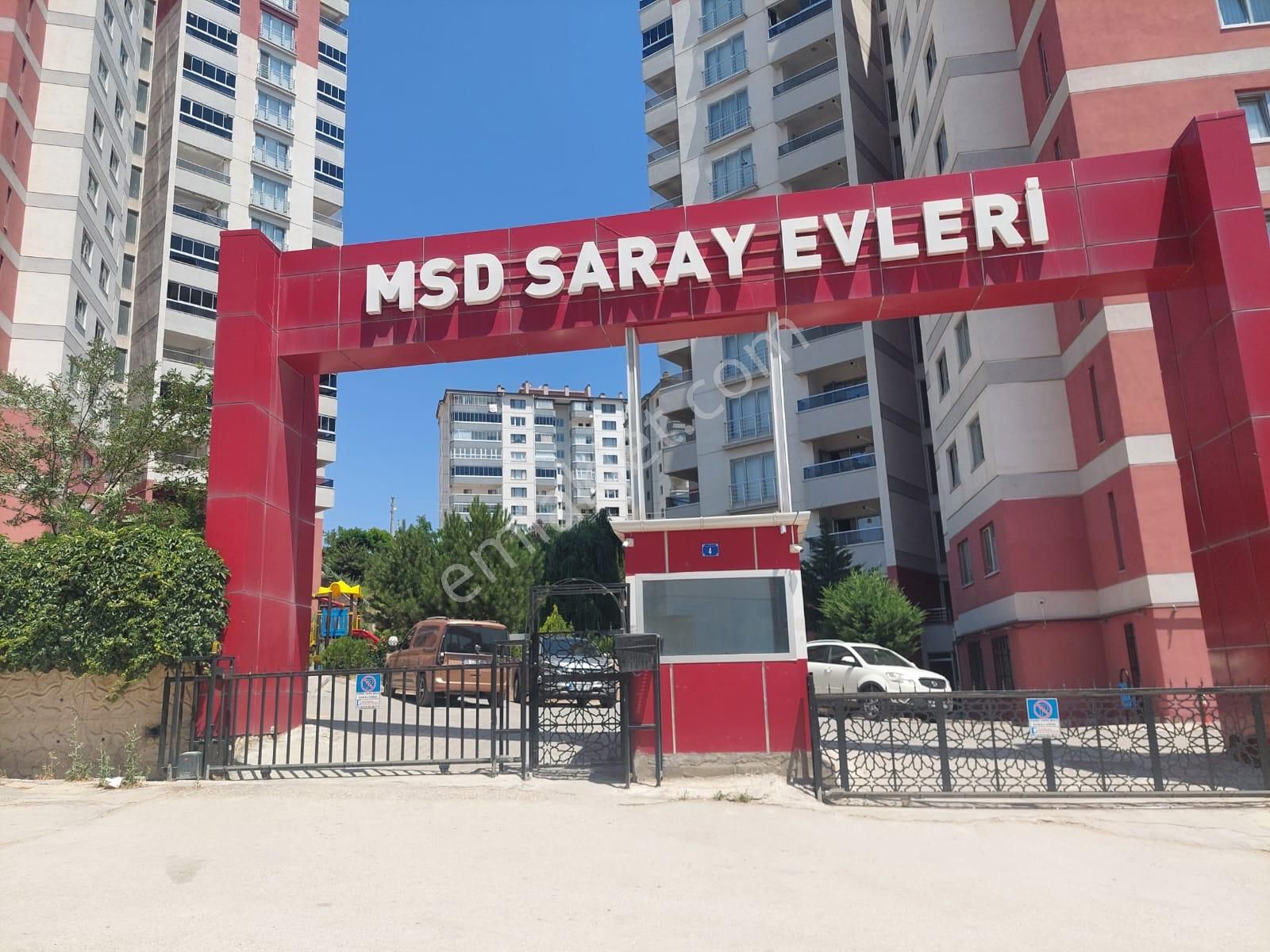 Fatih Sultan Mehmet Caddesinde Ebeveyn Banyolu 4+1 Satılık Daire - Görsel 2