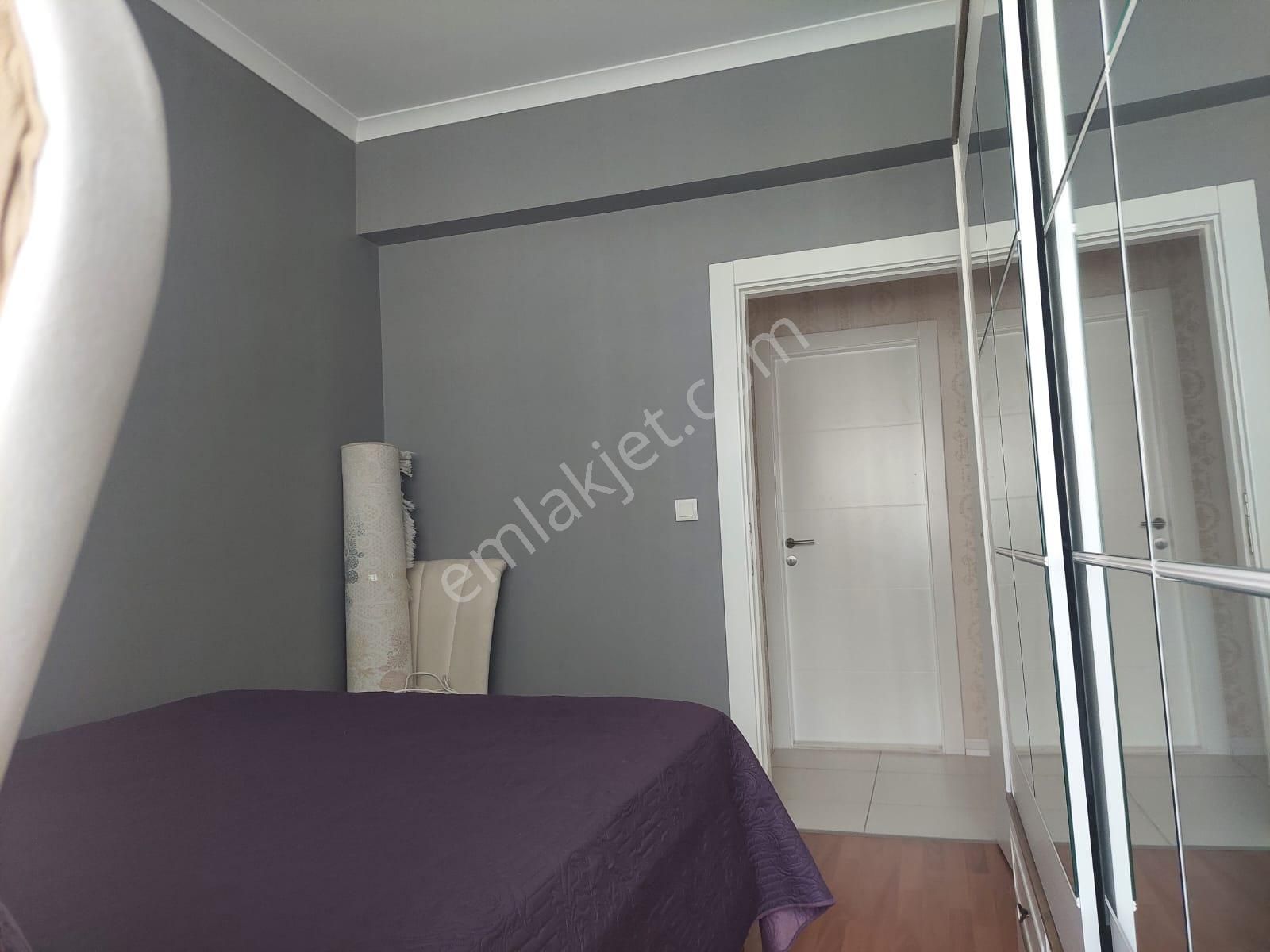 Fatih Sultan Mehmet Caddesinde Ebeveyn Banyolu 4+1 Satılık Daire - Görsel 22