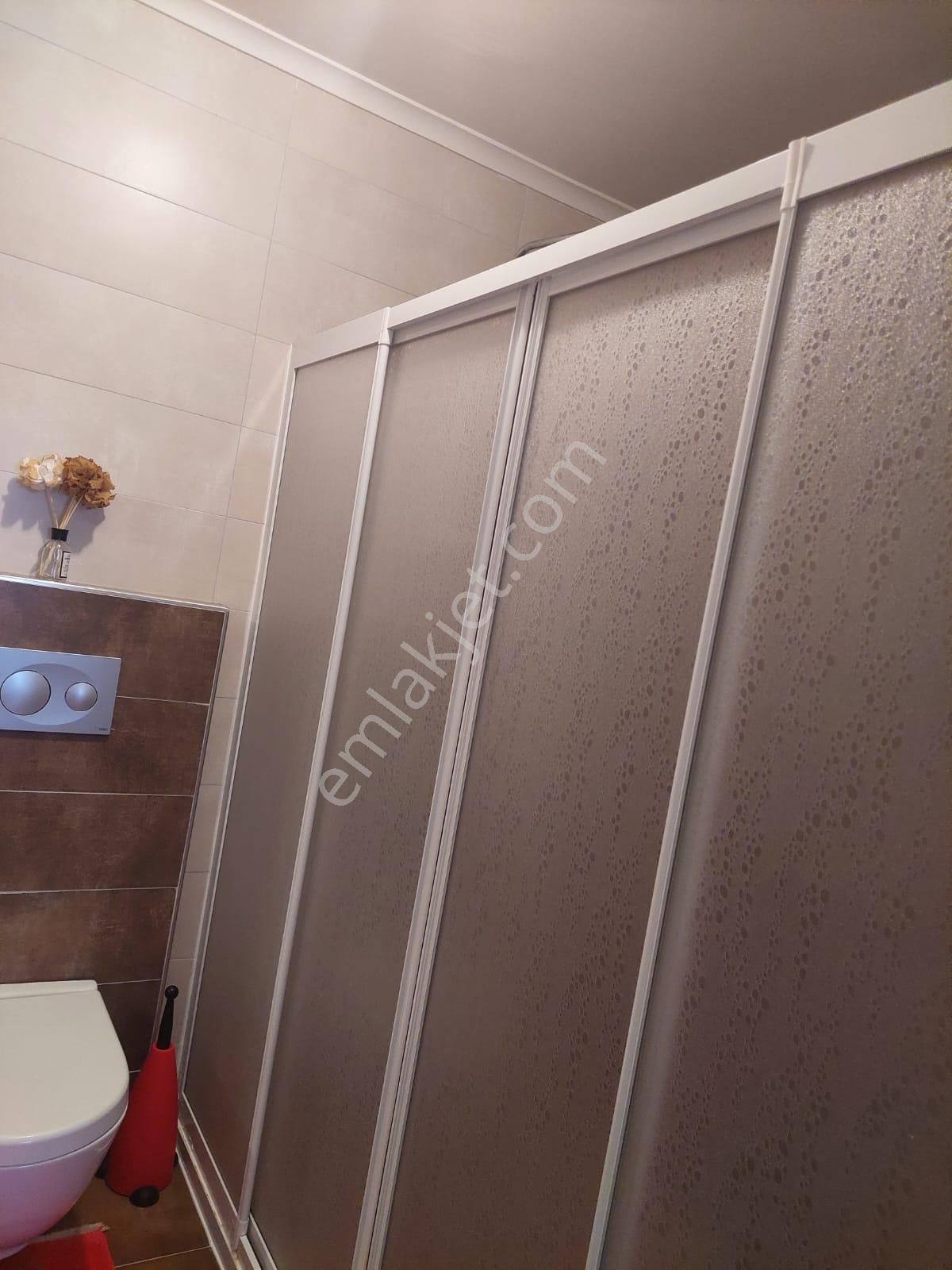 Fatih Sultan Mehmet Caddesinde Ebeveyn Banyolu 4+1 Satılık Daire - Görsel 7