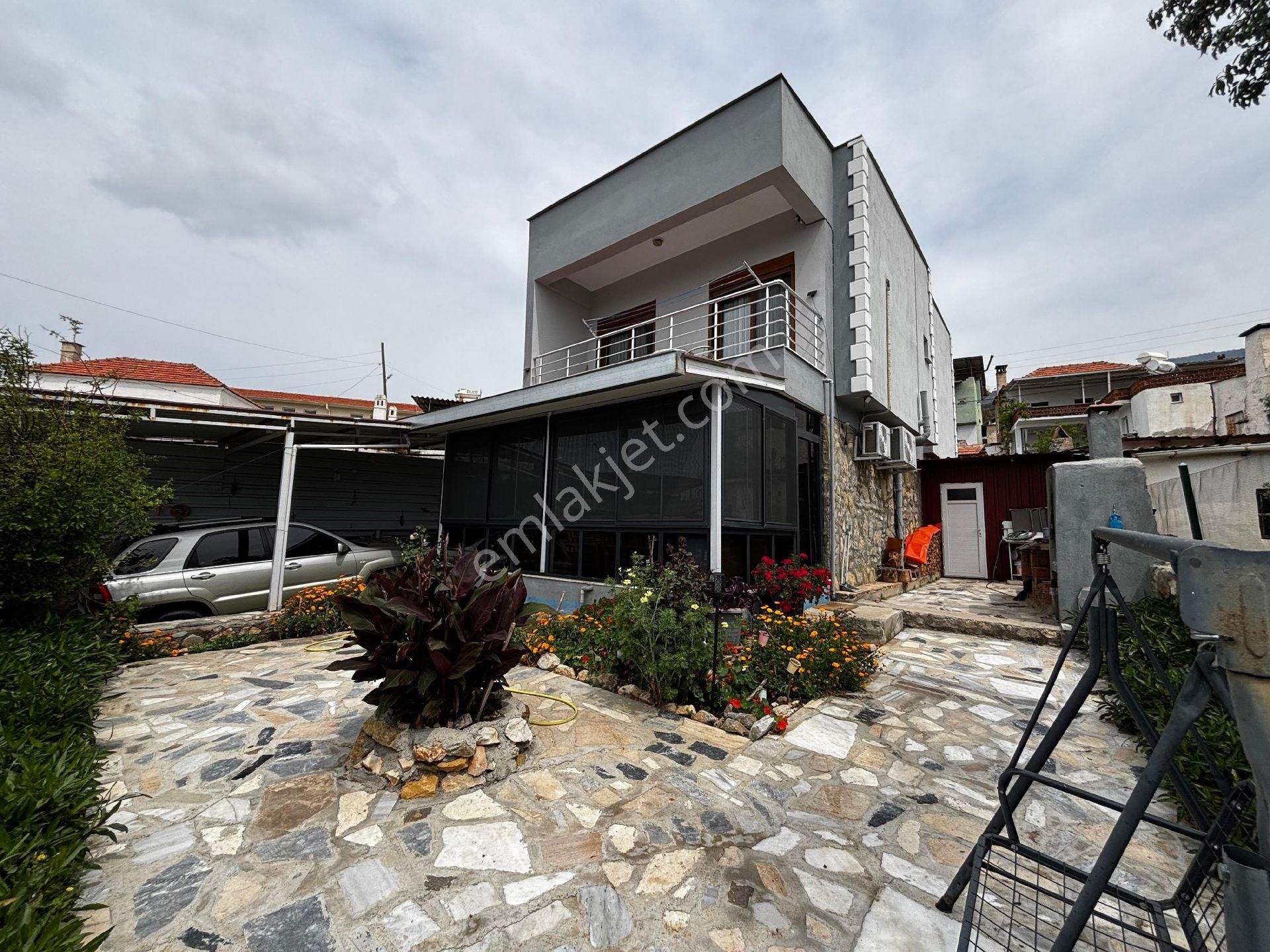 Milas Kazikli Mahallesinde Satılık 3+1 Müstakil Ev
