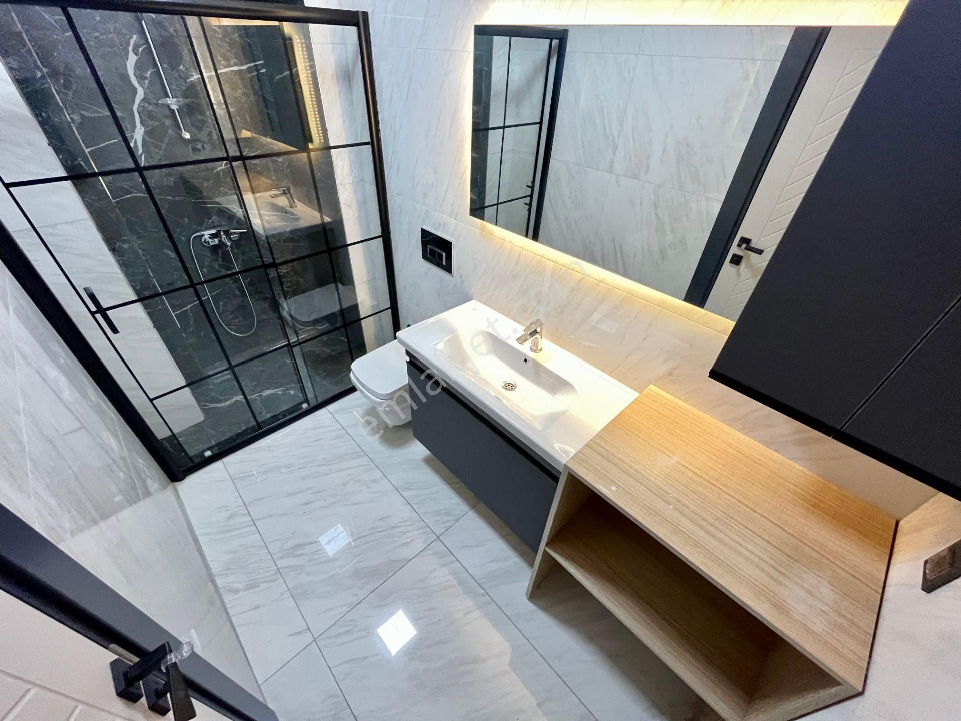 Akçay Sezgin Emlaktan Güre Sahilde Denize 300 Metre 3+1 Triplex Villa - Görsel 28