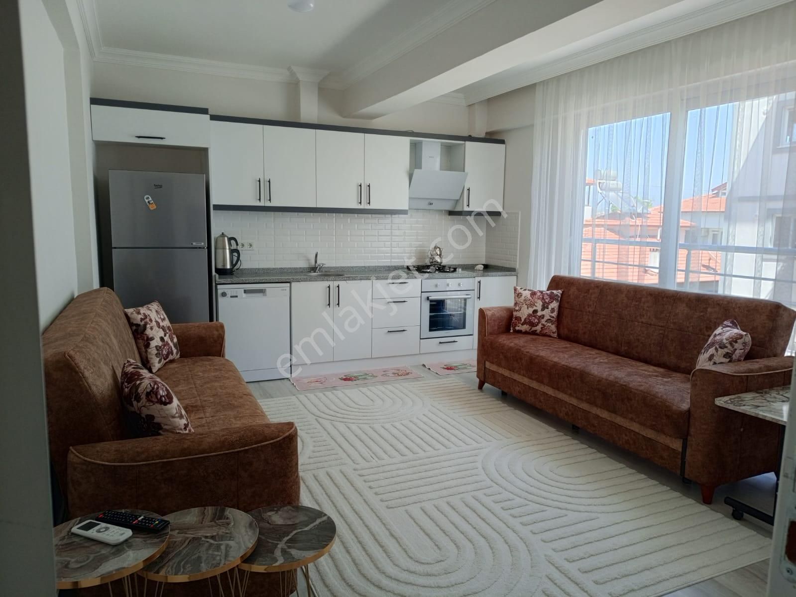 Dalaman Hürriyet Mahallesinde Full Eşyalı 1+1 Ara Kat Satılık Daire