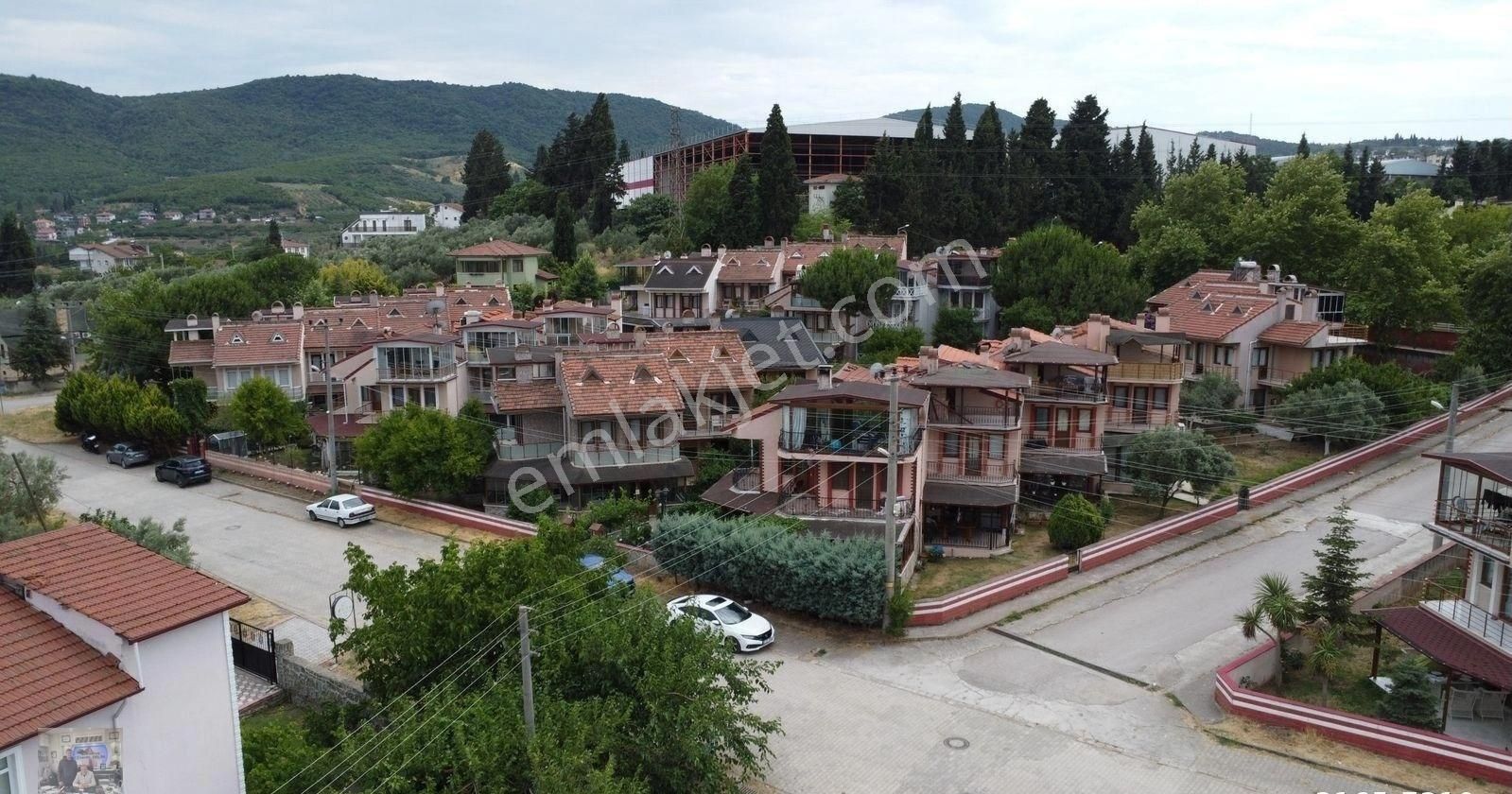 Ceyhun Emlak'tan Satılık Eşyalı 5+2 Müstakil Villa