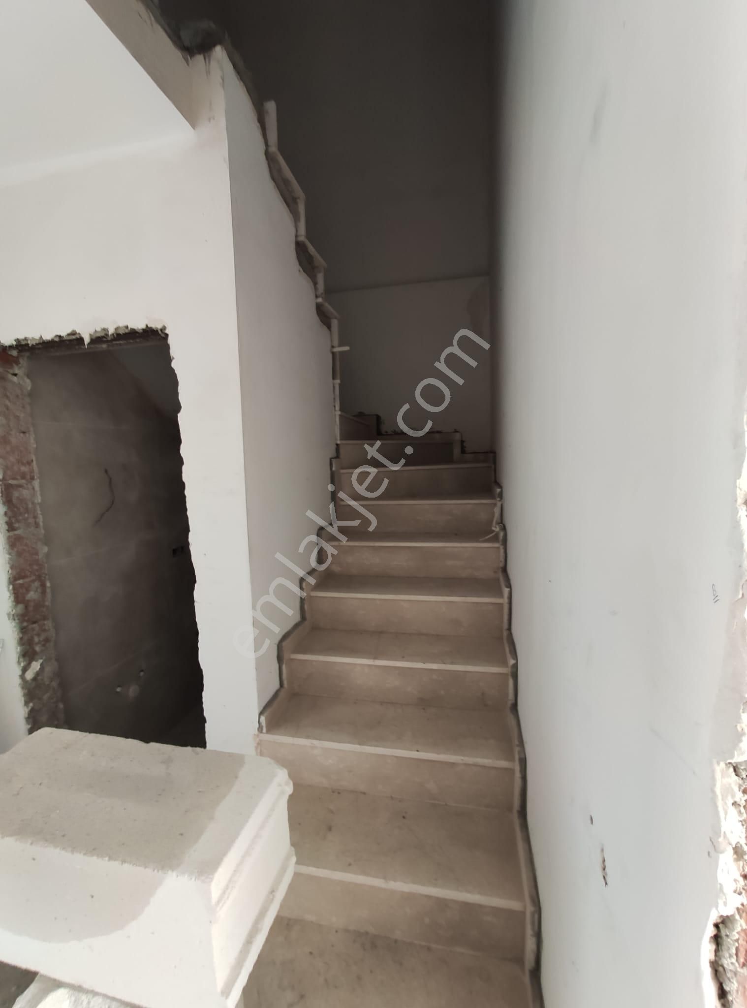 Stop'tan Patlangıçta Asansörlü 3+1 Daire - Görsel 4