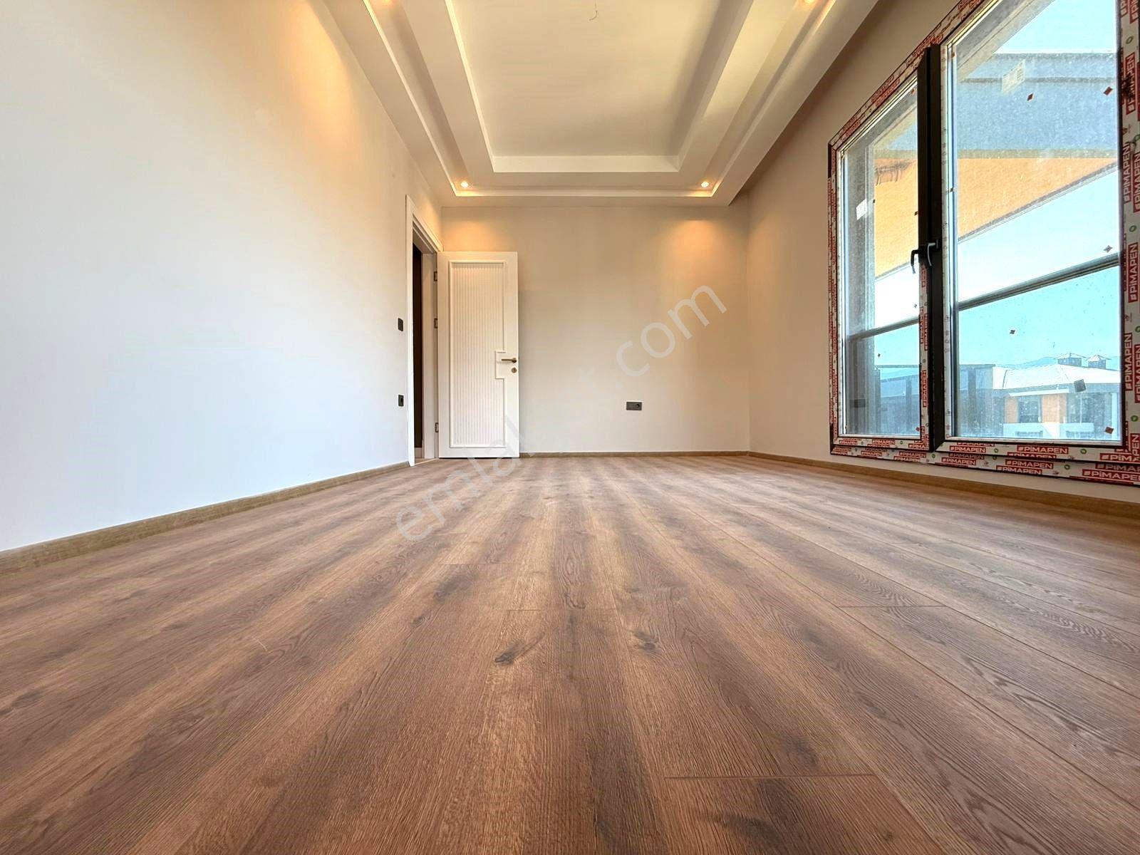 Edremit Cennetayağı'nda Havuz Manzaralı 4+1 Ultra Lüks Daire - Görsel 20