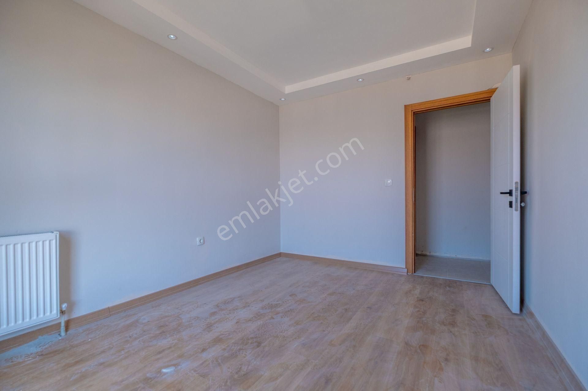 Akevler Mahallesinde Satılık Amerikan Mutfak 1+1 Daire - Görsel 18