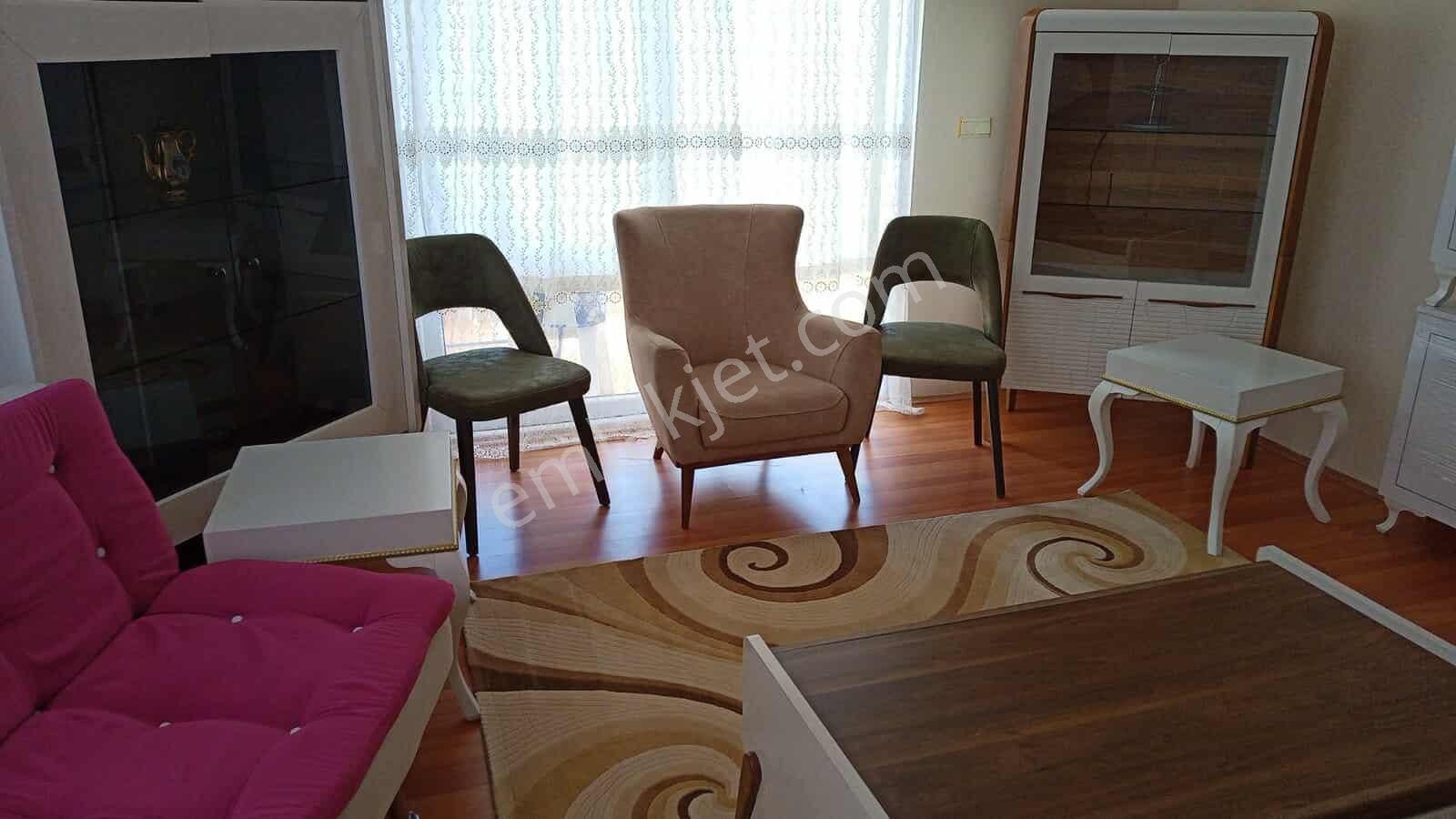Alanya Konaklıda Eşyalı Denize Yakın Deniz Manzaralı Satılık Daire 3.500.000 Tl