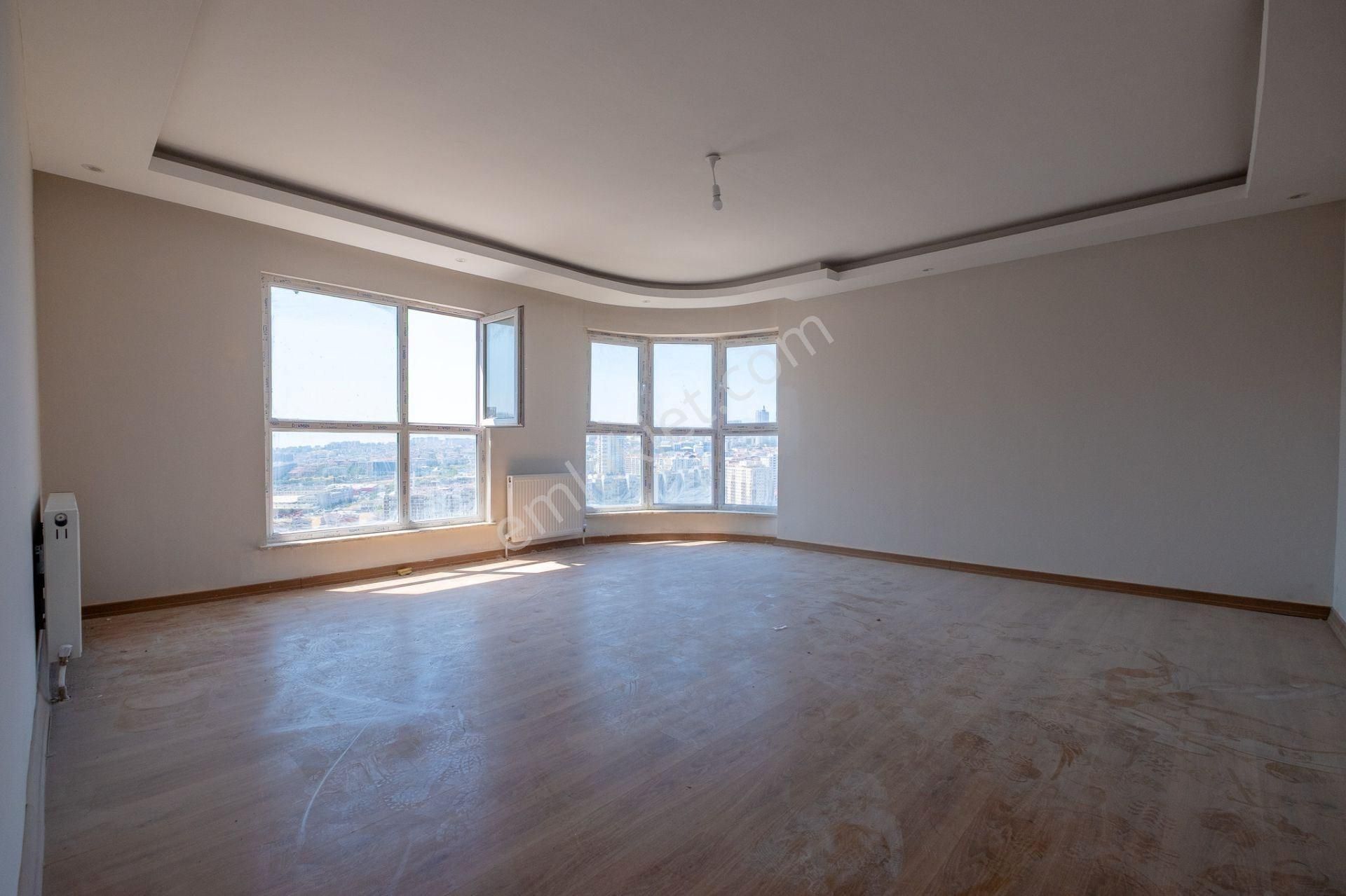 Akevler Mahallesinde Satılık 2+1 Daire