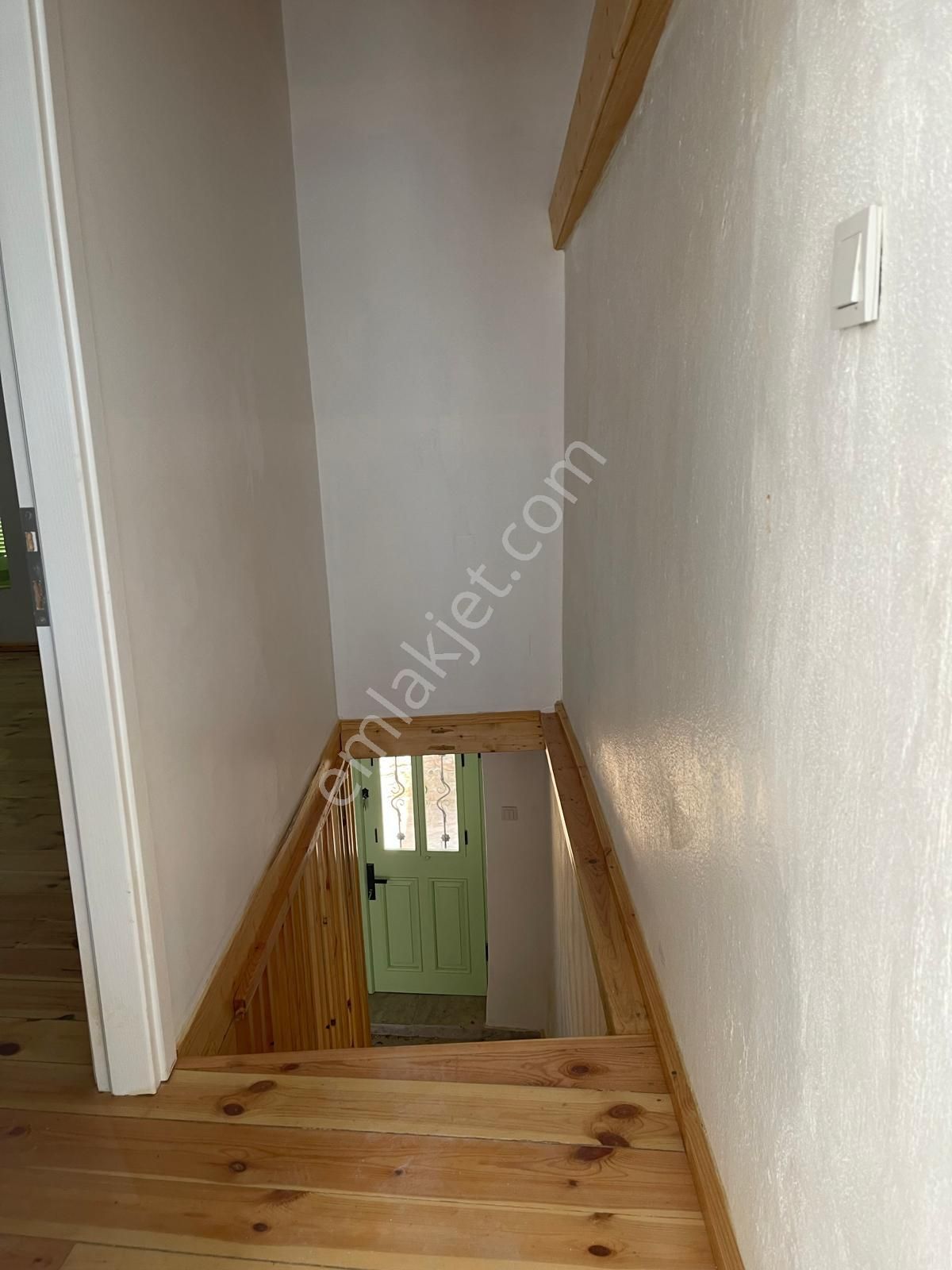 Ayvada'dan Ayvalık Merkez'de Deniz Manzaralı Ve Avlulu 2 Katlı Taş Evi - Görsel 18