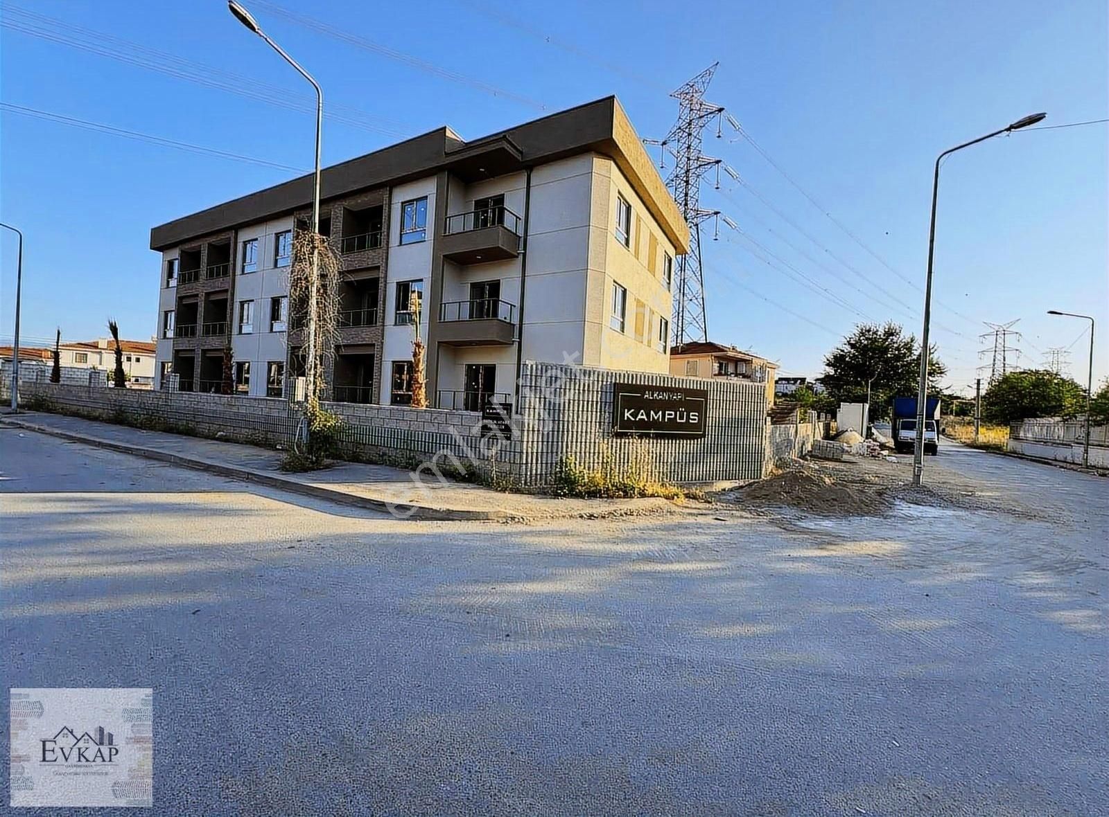 Evkap Gayrimenkulden Satılık Tek Tapu 2 Adet 1+1 Daire