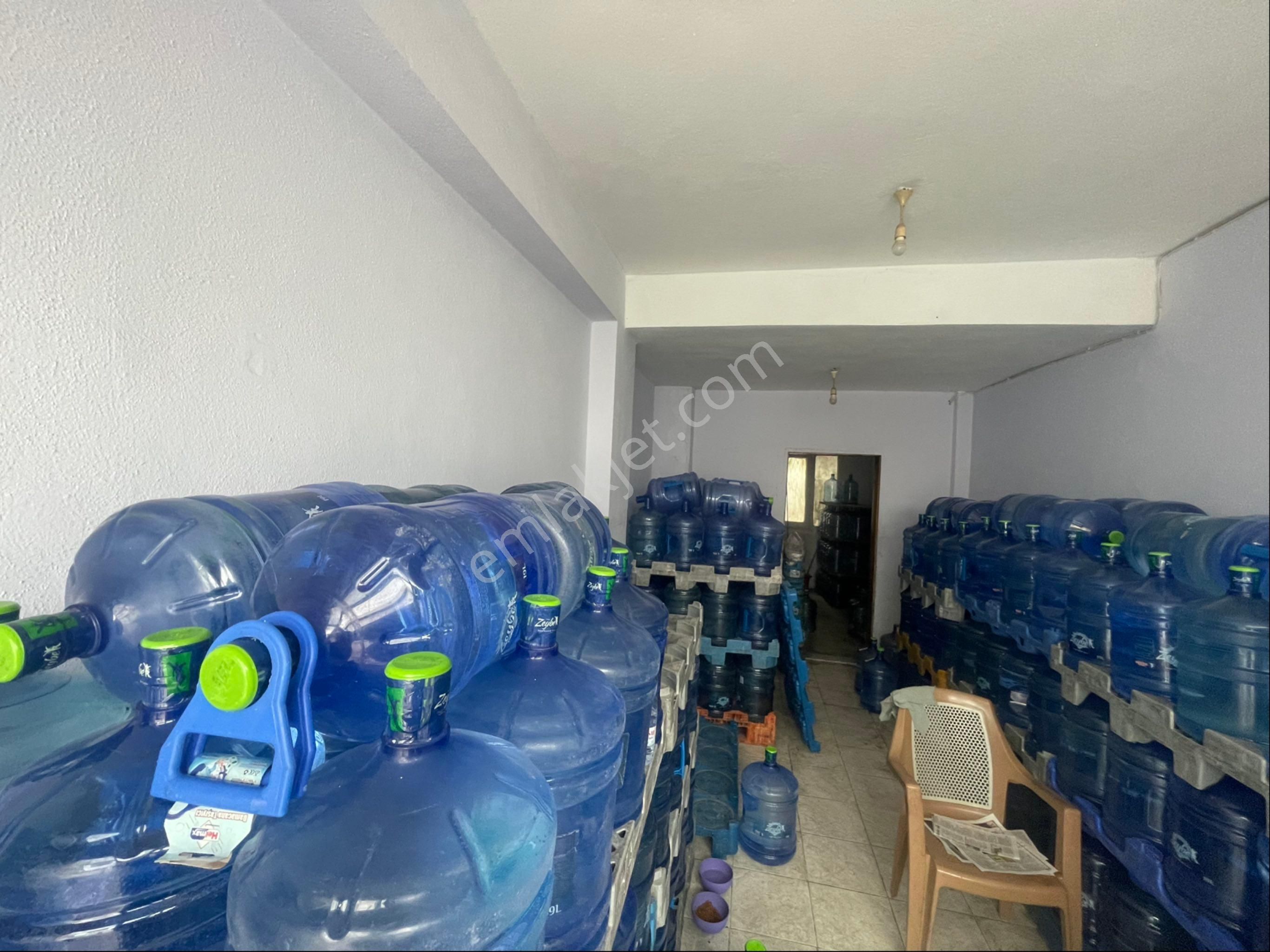 İzmir Urla Zeytin Alanı Köşe Cadde Yakını Komple Satılık Bina - Görsel 2