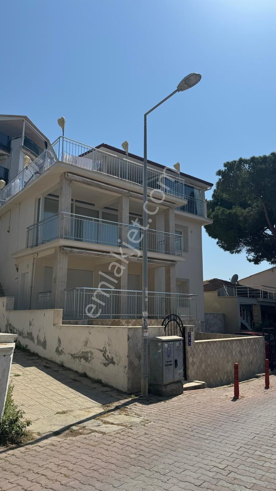 Kuşadası, Kadınlar Denizinde Denize 60 Mt Satılık Bina - Görsel 17
