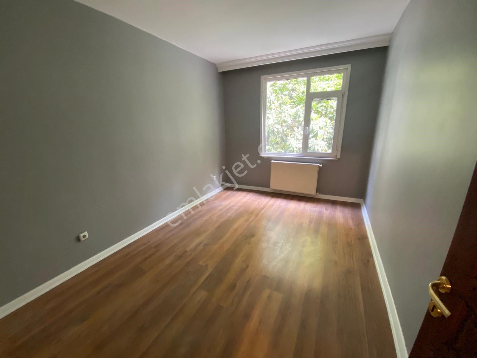 Met'den Suadiye Ayşeçavuş Caddesine Yakın 90m2 2+1 Daire - Görsel 19