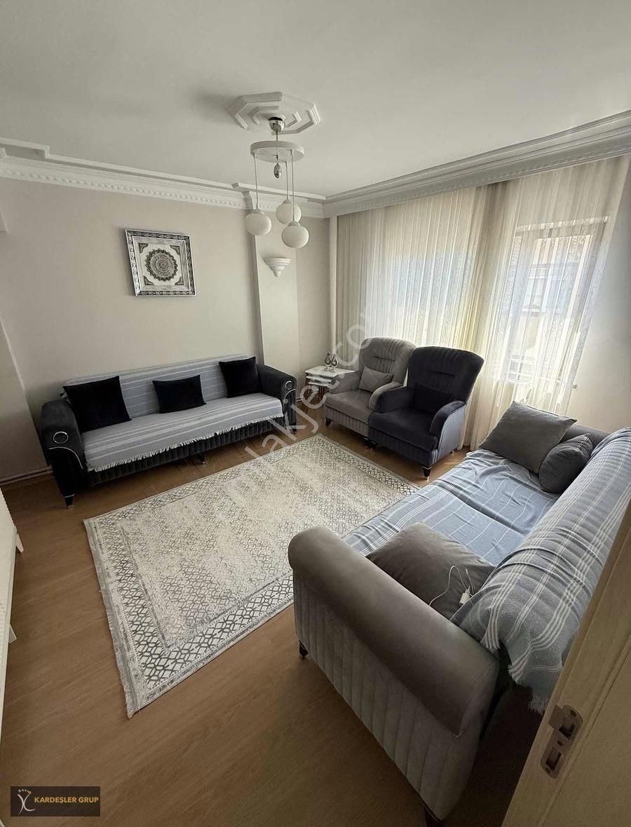 Kardeşler Grup'tan Yeni Mahalle'de 2+1 İçi Yeni Bakımlı Daire