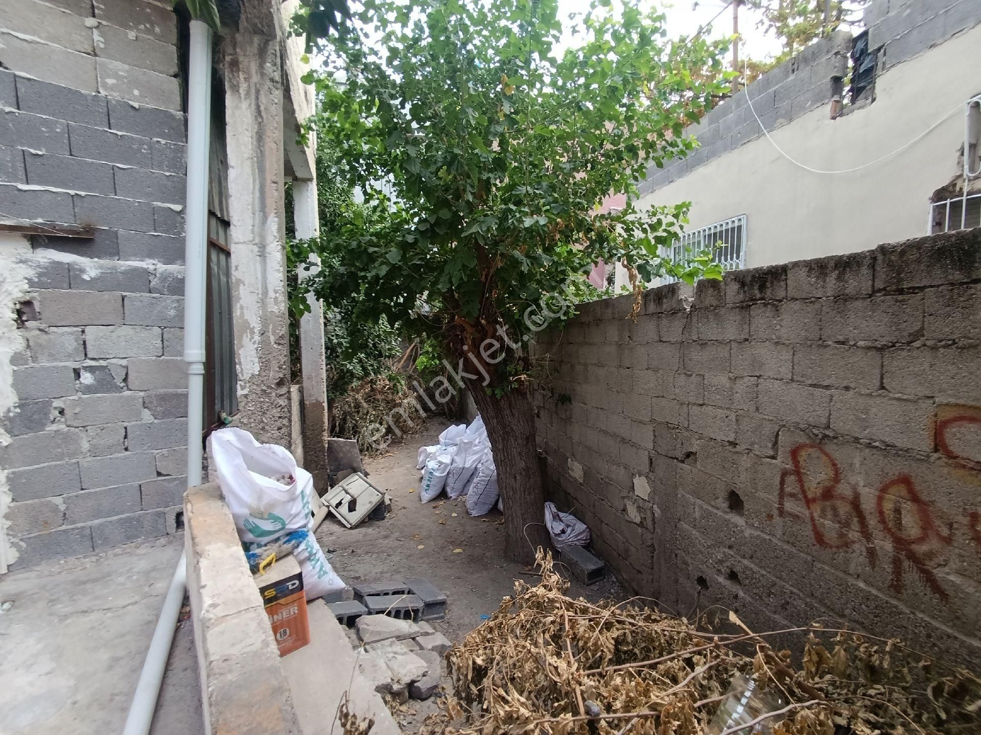 Gülpınarda 2 Katlı Müstakil Ev Uygun Fiyat - Görsel 14