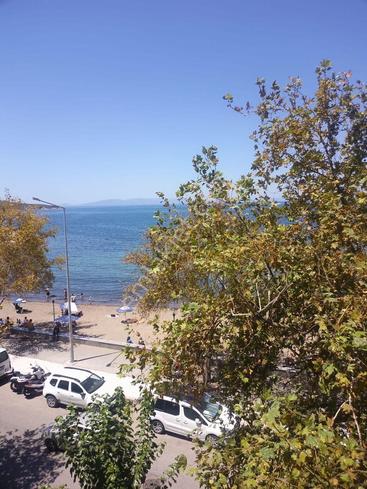 İzmir Dikili Merkezde Satılık 3+1 Daire! Her Sabah Denize Karşı Uyanın