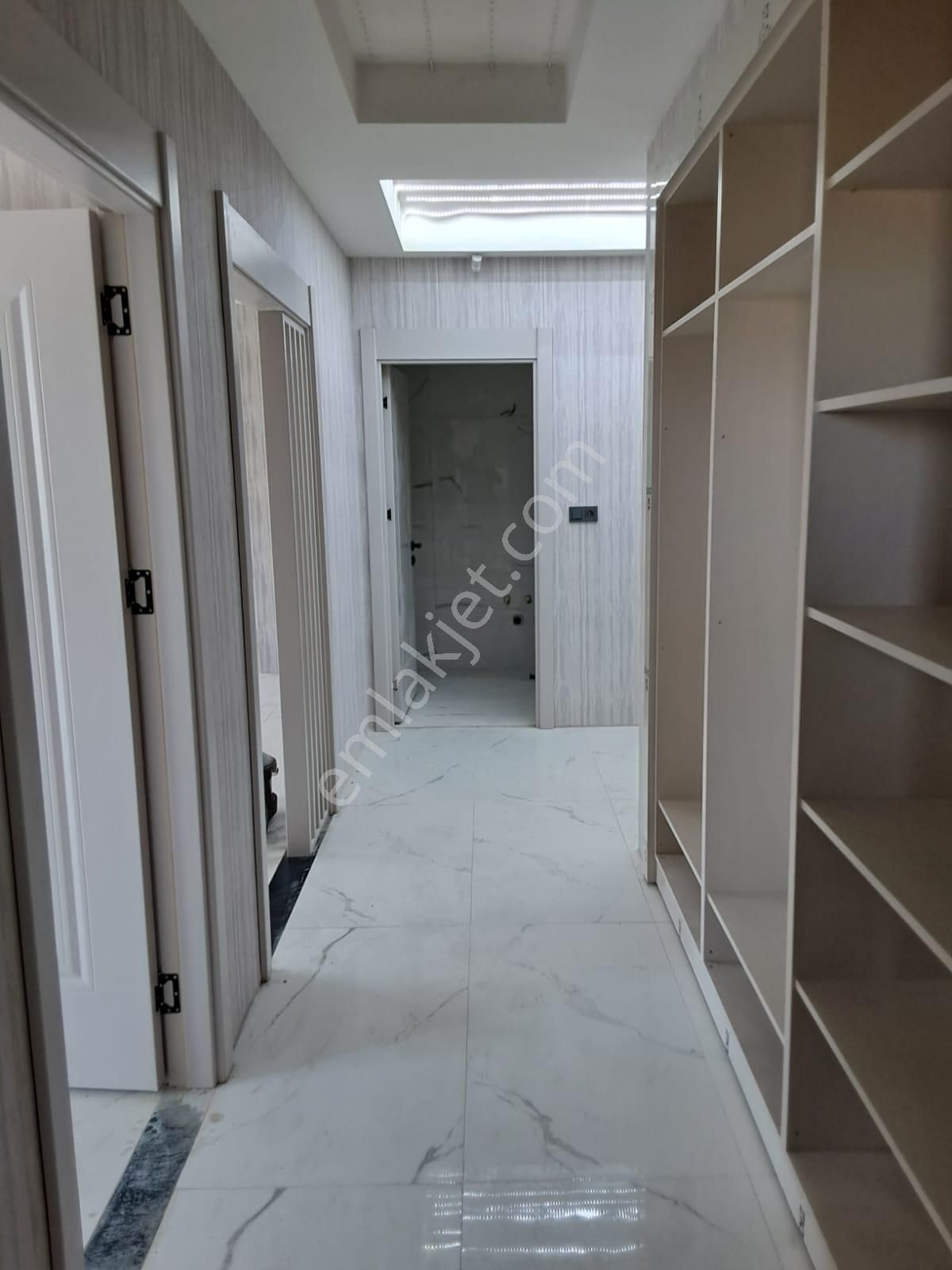 Karşıyaka Mah 3+1 Ultra Lüks 170 M2 Site İçi Daire - Görsel 29