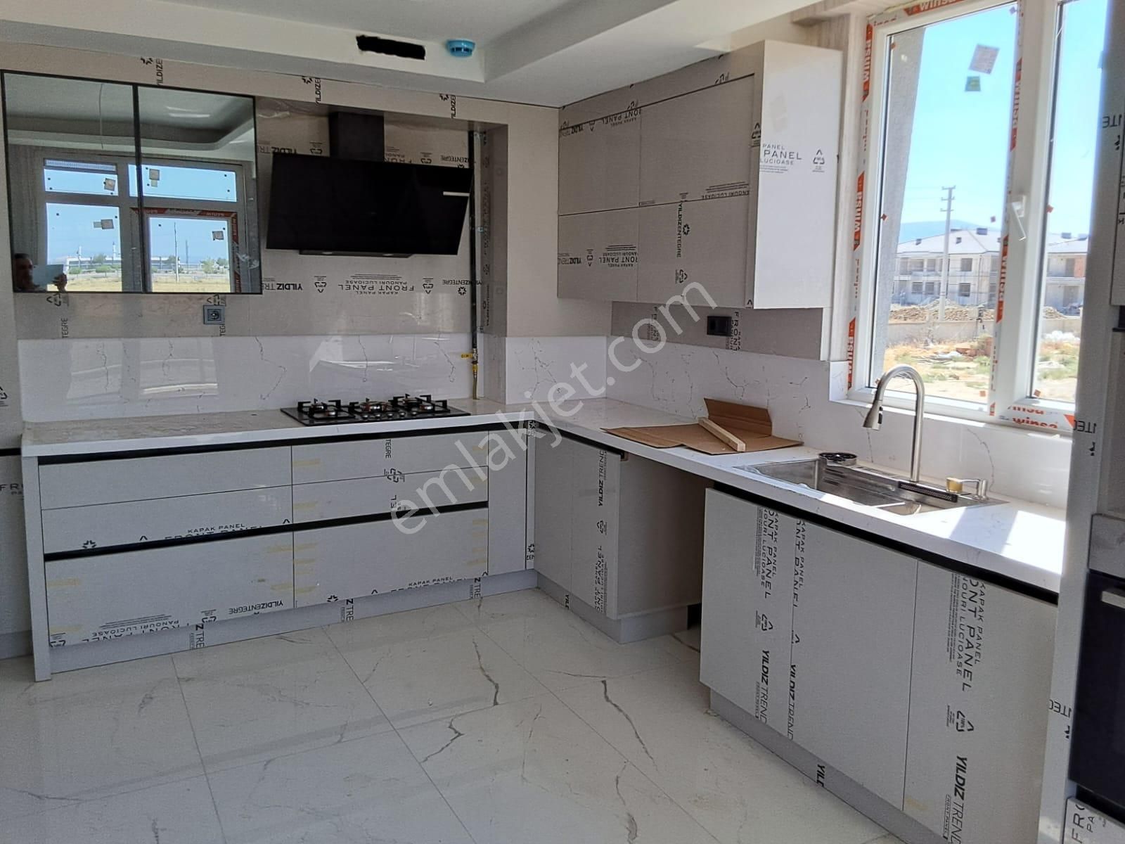 Karşıyaka Mah 3+1 Ultra Lüks 170 M2 Site İçi Daire - Görsel 5