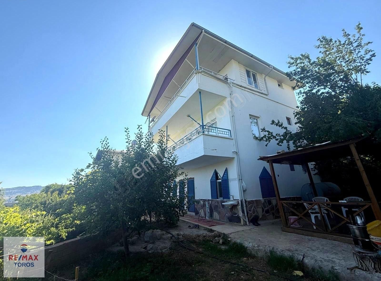 Remax Toros'tan Kepirli'de Dağ Ve Orman Manzaralı 4+2 Villa - Görsel 10