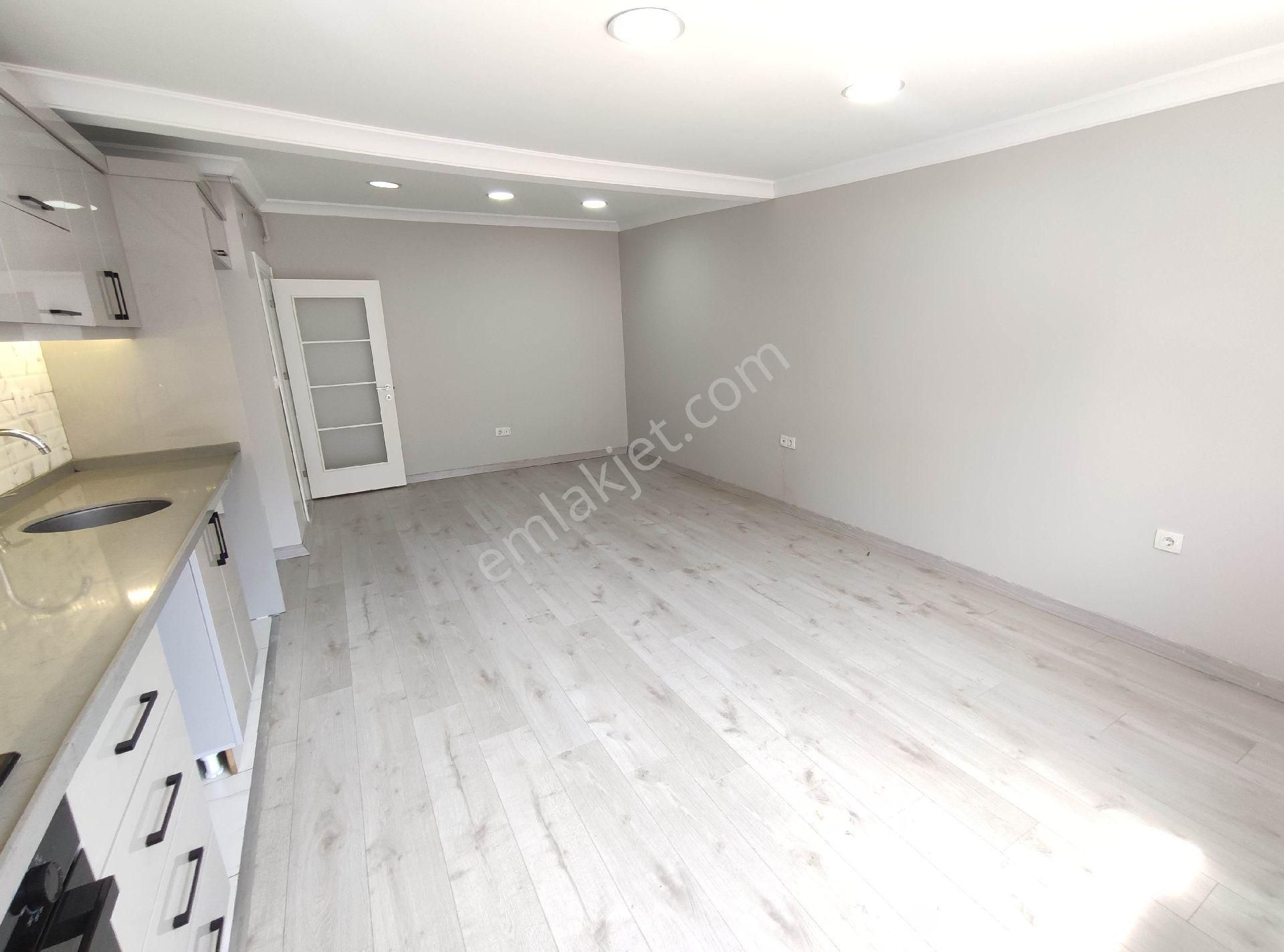 Kağıthane Arboz Life Sitesinde Teraslı Tüm Faturalar Dahil 1+1