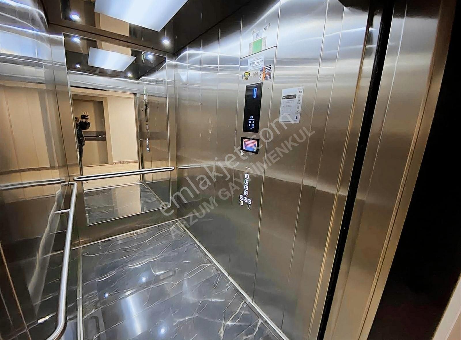 Semt Bahçekent 3.etap 120m2 Kiralık 2+1 Daire 33.000 Tl