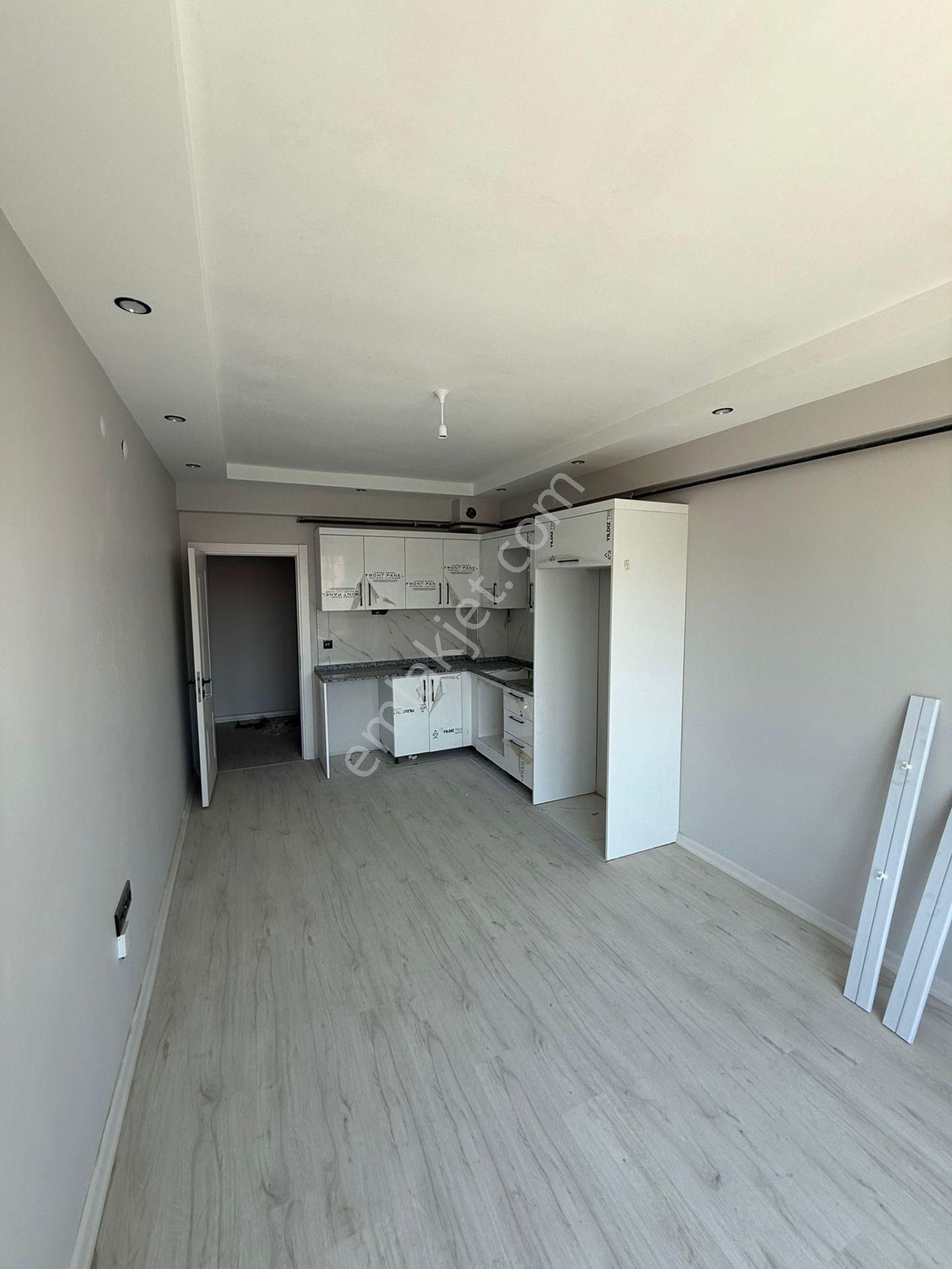 Şendoğan Emlak Ve Gayrimenkulden Zafer Mahallesinde 2+0 Satılık Daire - Görsel 2