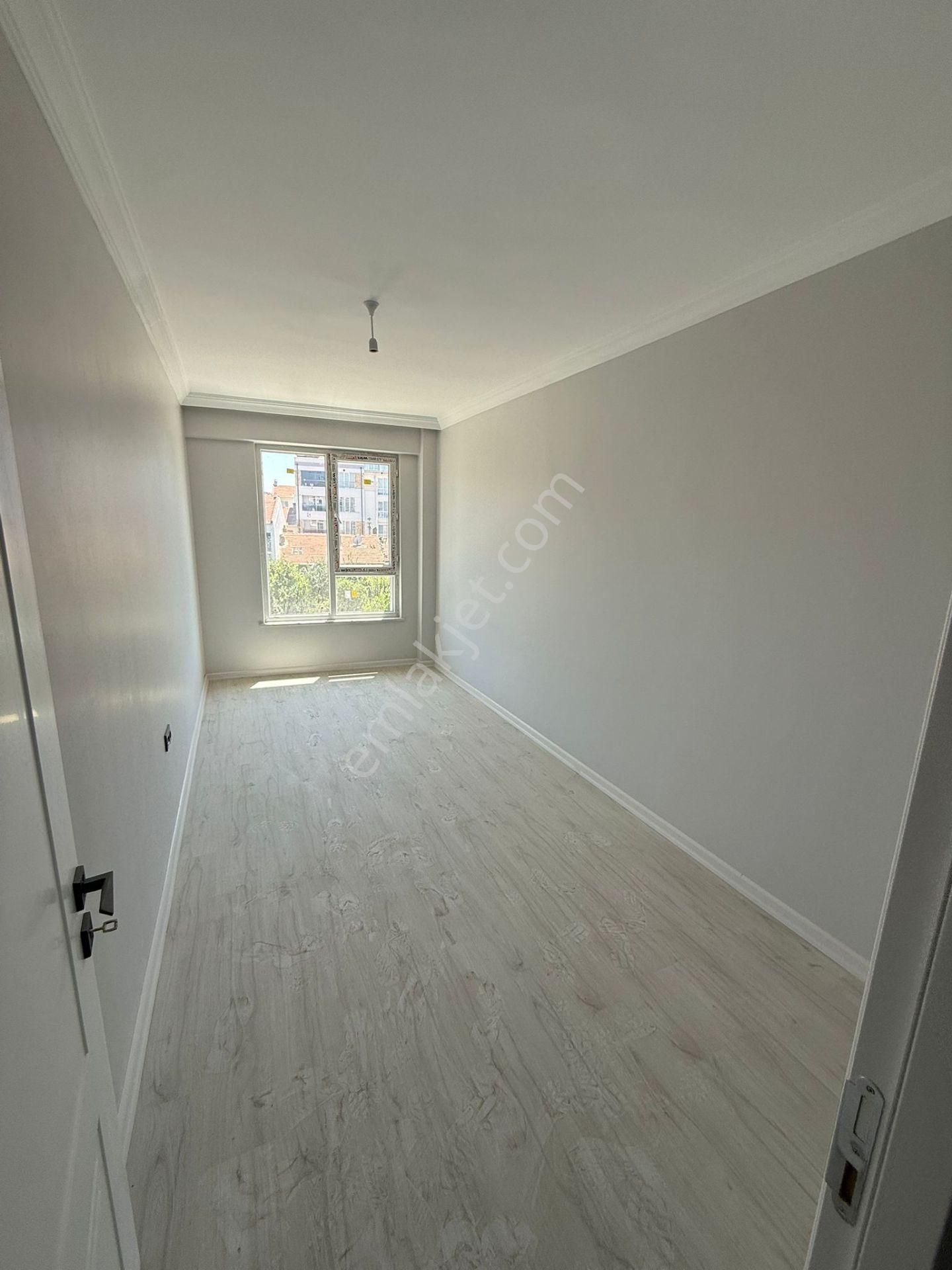 Şendoğan Emlak Ve Gayrimenkulden Zafer Mahallesinde 2+0 Satılık Daire - Görsel 4