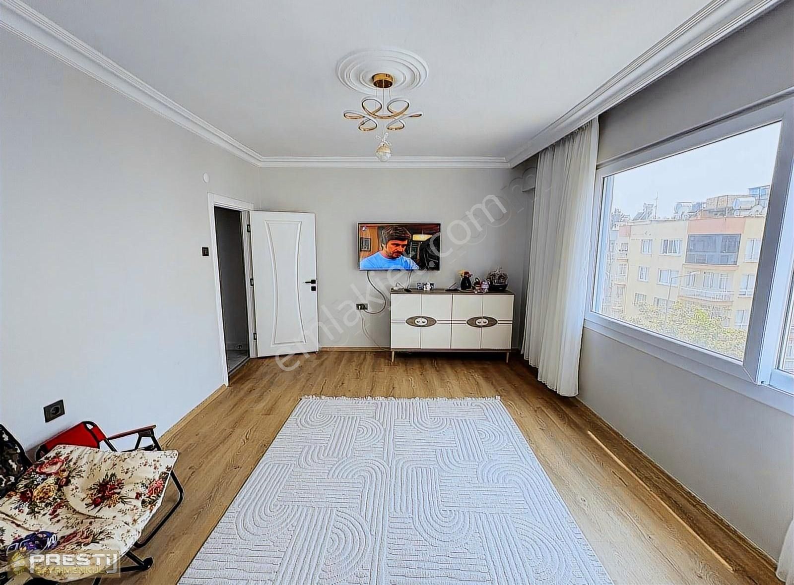 Prestij'den Güvenevlerde Forumun Dibinde Full Yapılı 2+1 Daire
