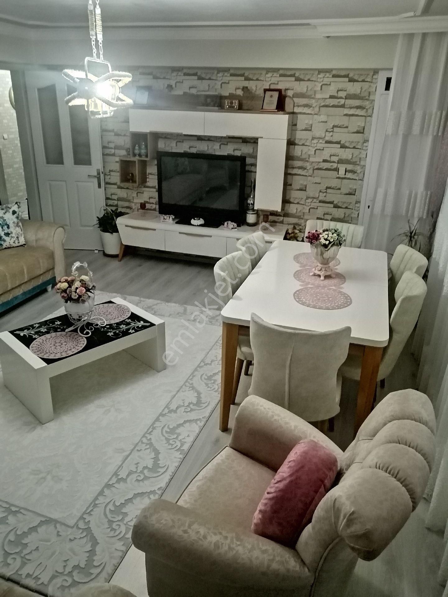 Söke Yenikent Mahallesinde Geniş Ve Ferah 3+1 Daire
