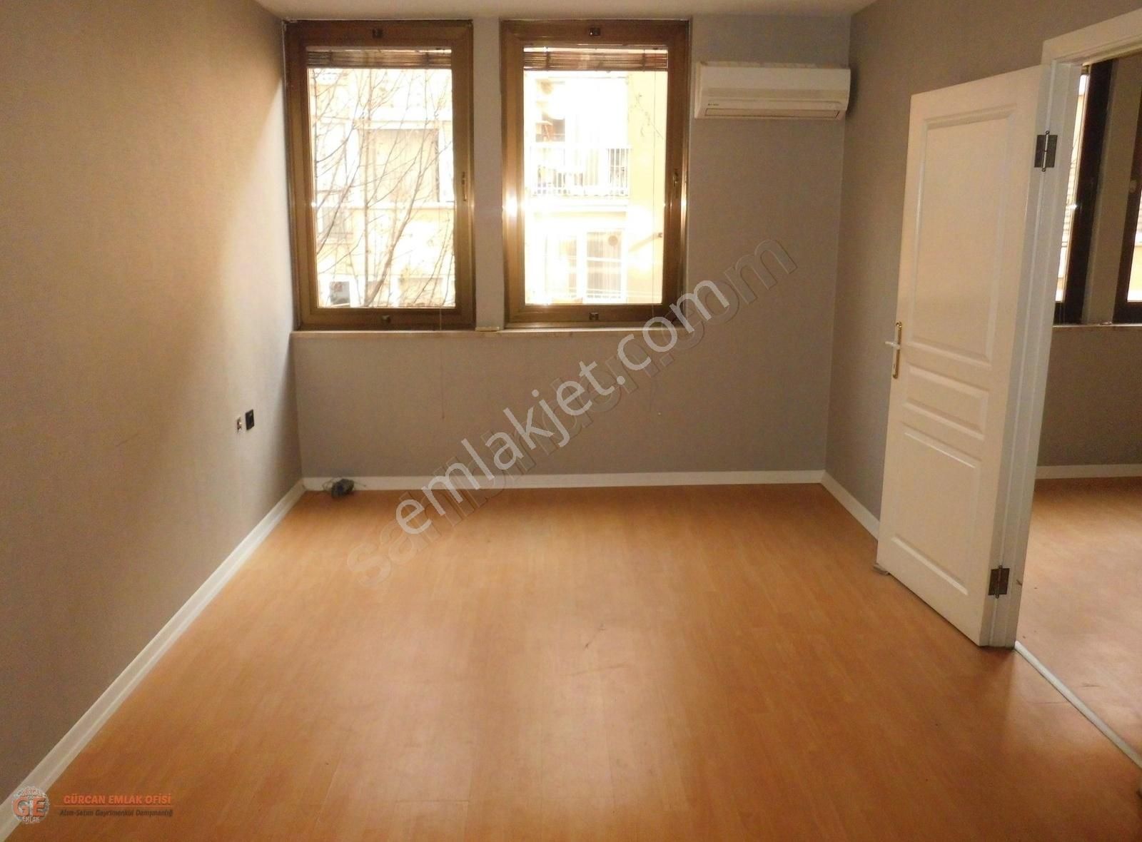 Heykel De Başak İş Hanın Da Kiralık Bakımlı Ofis