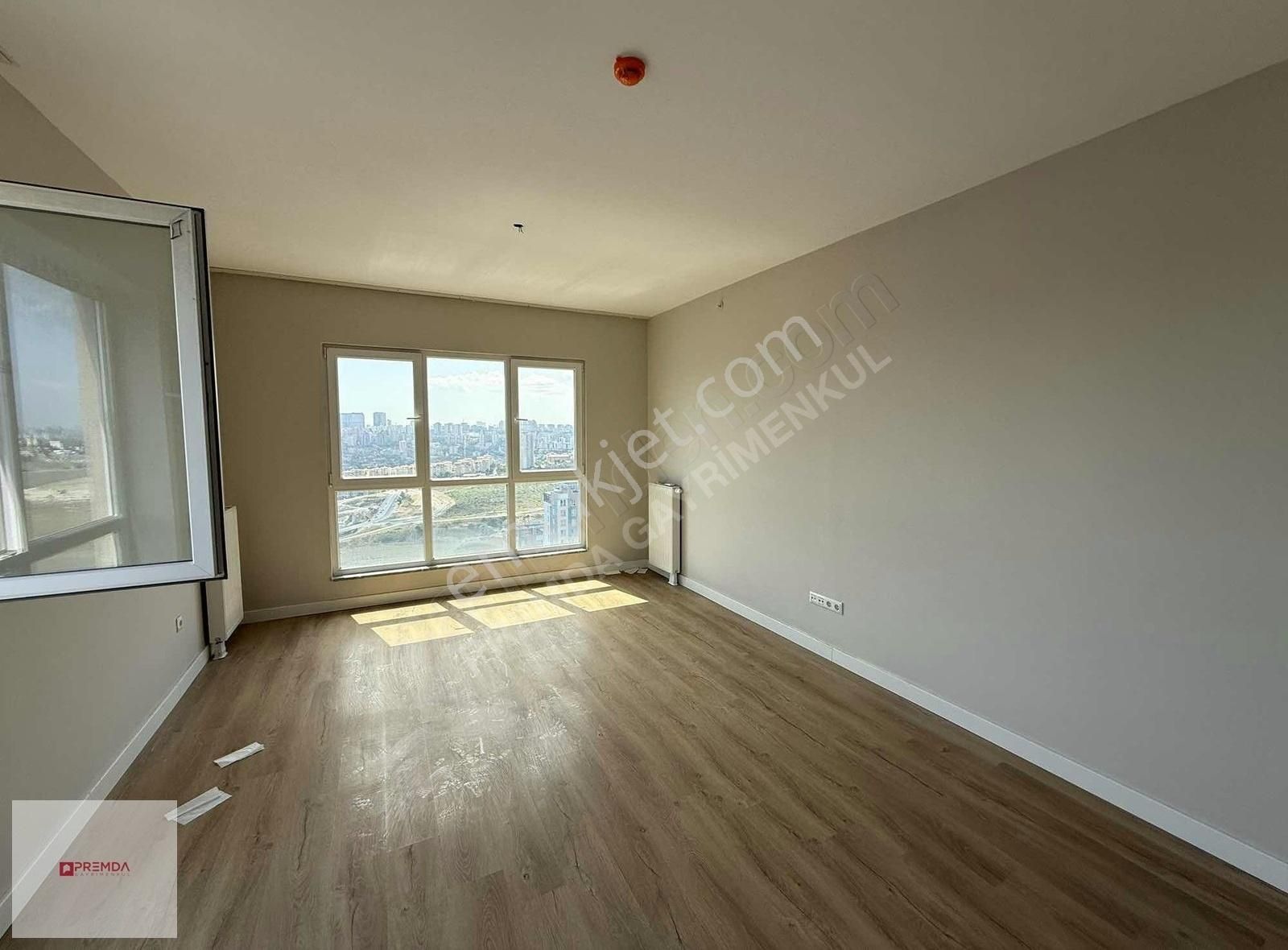 Ispartakule Ebruli Sitesi 2+1 Manzaralı Ve Temiz Kiralık Daire