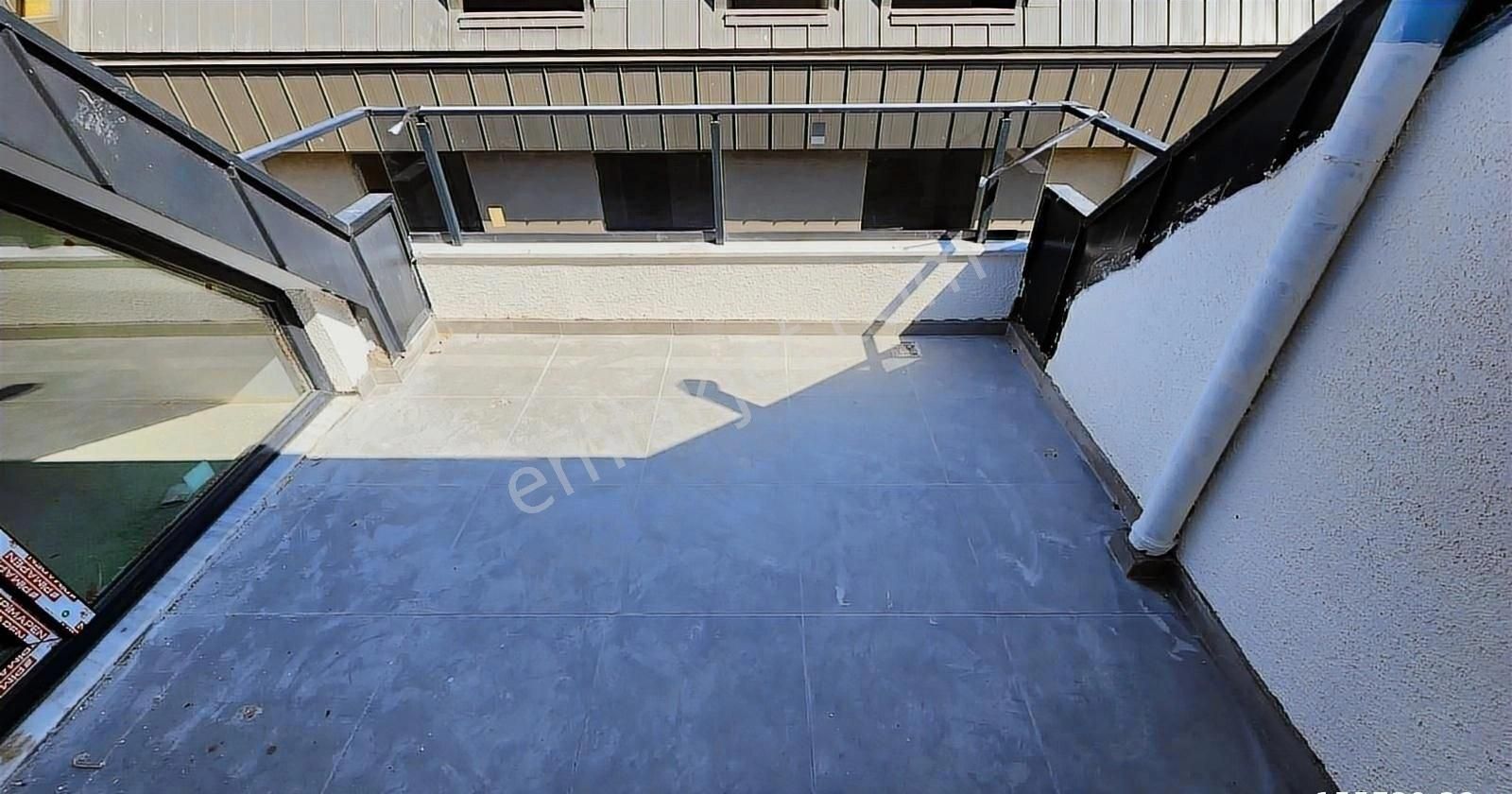 Pendik Batı Mahallesi Kısmı Deniz Manzaralı Satılık 4+2 Dubleks - Görsel 20