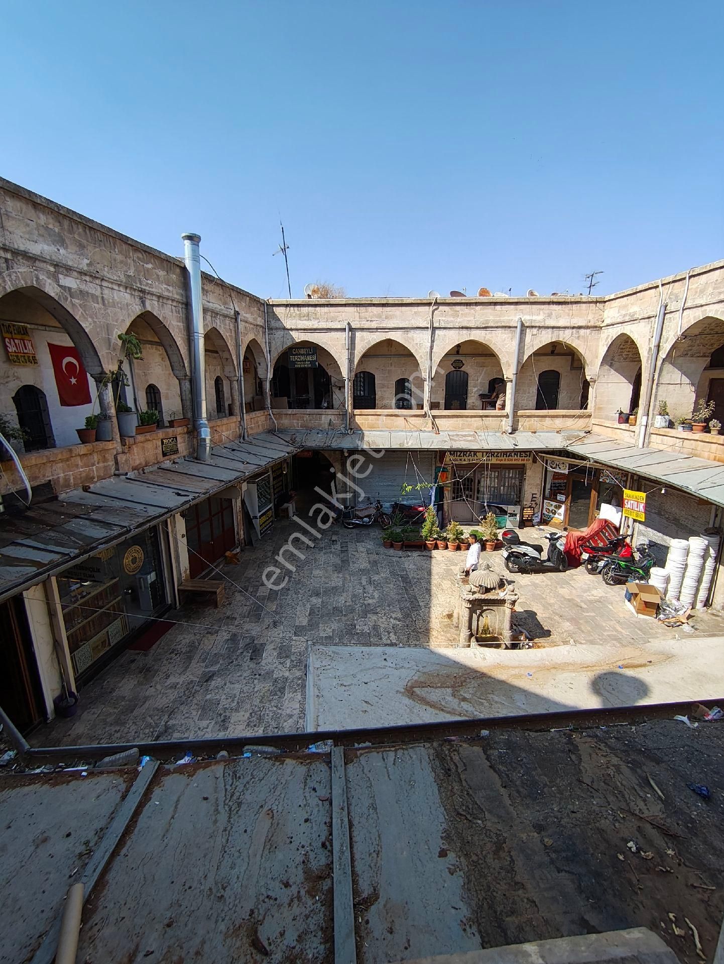 Satılık Uygun Fiyata Tarihi Eser Mencek Hanında Dükkan  - Görsel 4