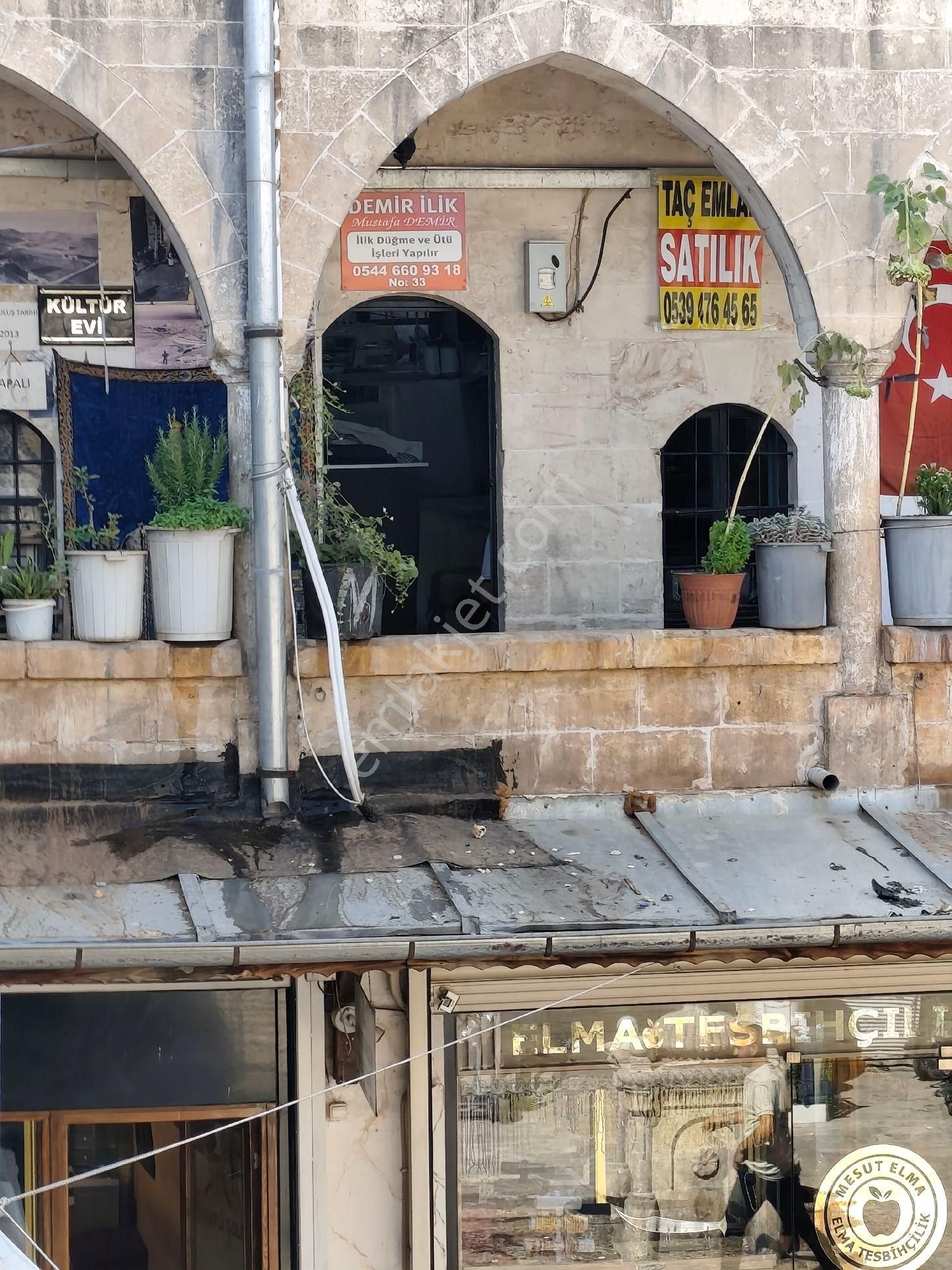 Satılık Uygun Fiyata Tarihi Eser Mencek Hanında Dükkan  - Görsel 2