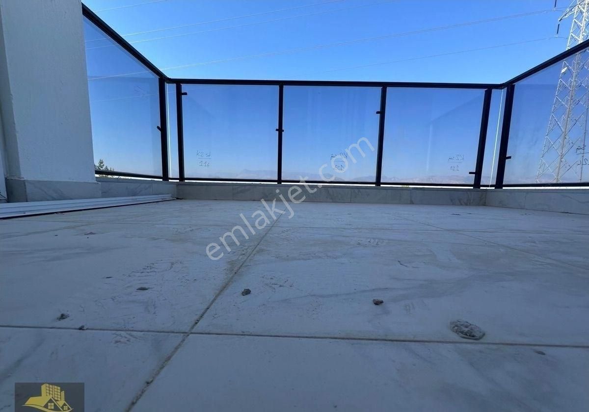 Manavgatta Satılık Asansörlü Garajlı 3+1 Lüks Daire - Görsel 9