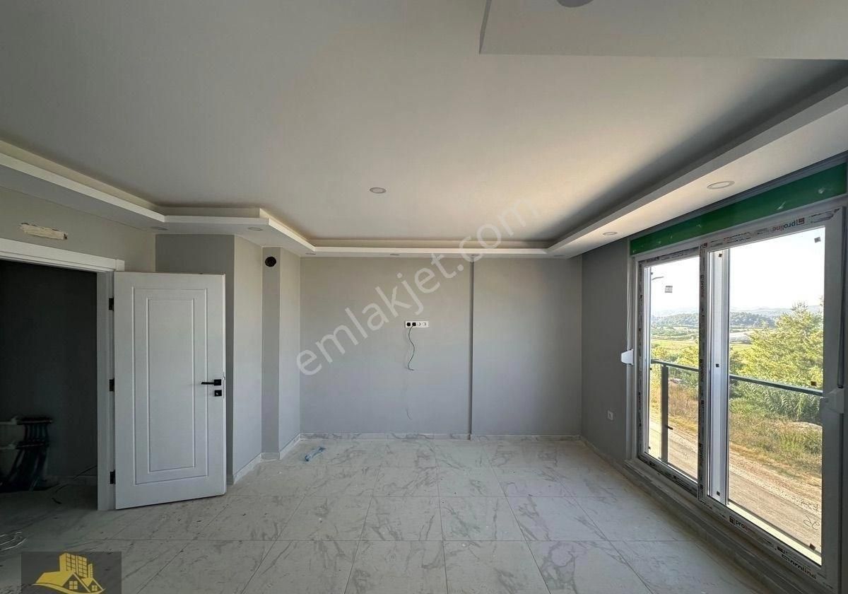 Manavgatta Satılık Asansörlü Garajlı 3+1 Lüks Daire - Görsel 2