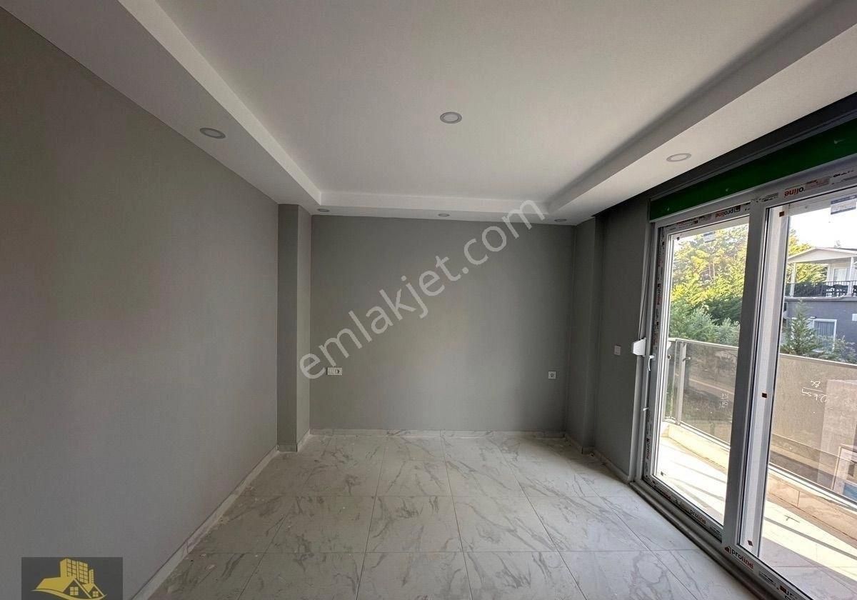 Manavgatta Satılık Asansörlü Garajlı 3+1 Lüks Daire - Görsel 13