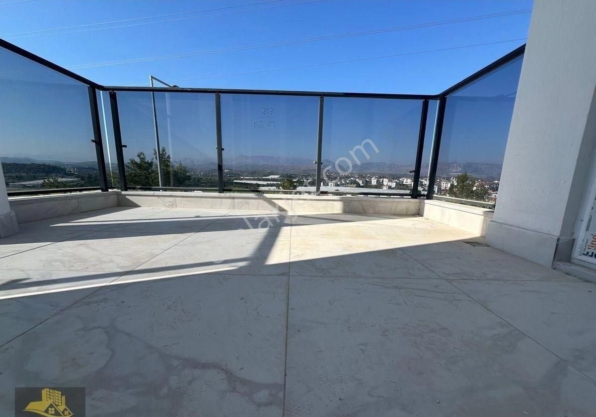 Manavgatta Satılık Asansörlü Garajlı 3+1 Lüks Daire - Görsel 8