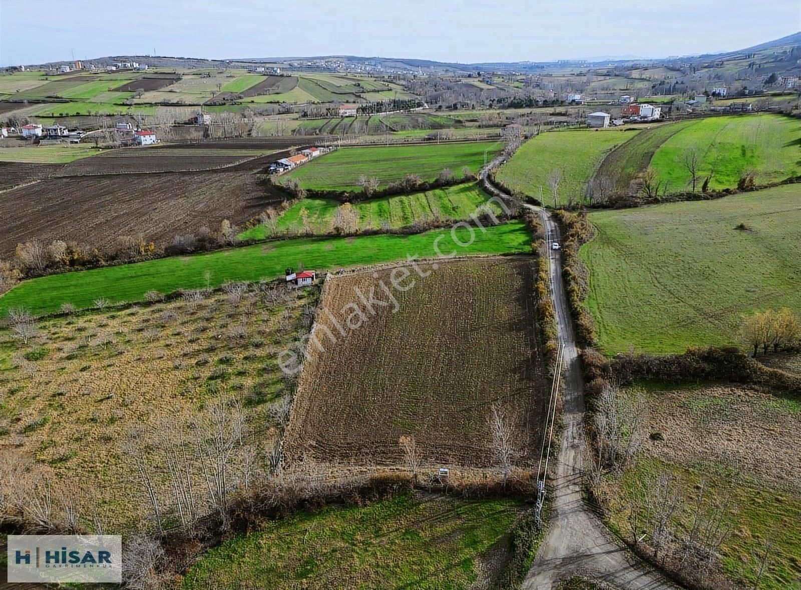 Hisar'dan Çatalçam Da Deniz Man. Yol Elktrik Ve Suyu Olan Tarla - Görsel 5