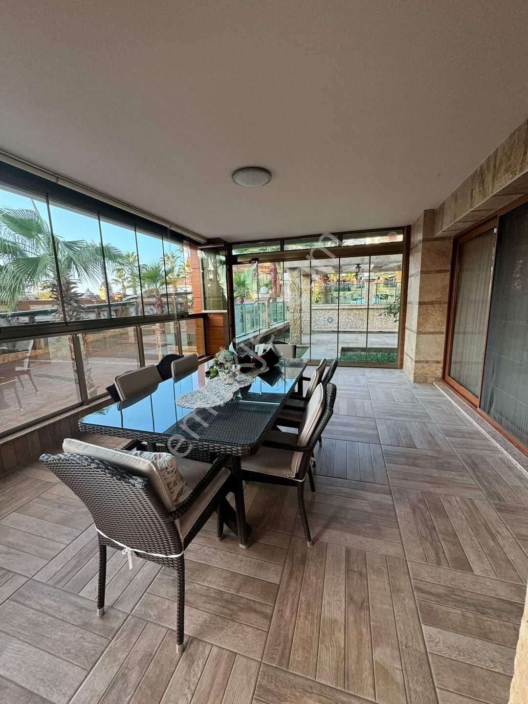 Kuşadası’nın Gözdesi Ege Mahallesinde Satılık 3+1 Lüks Daire… - Görsel 17