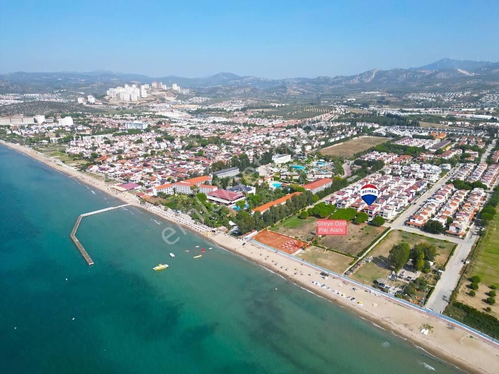 Karaovada Denize Sıfır Sitede En Önden 3. Satılık Yazlık