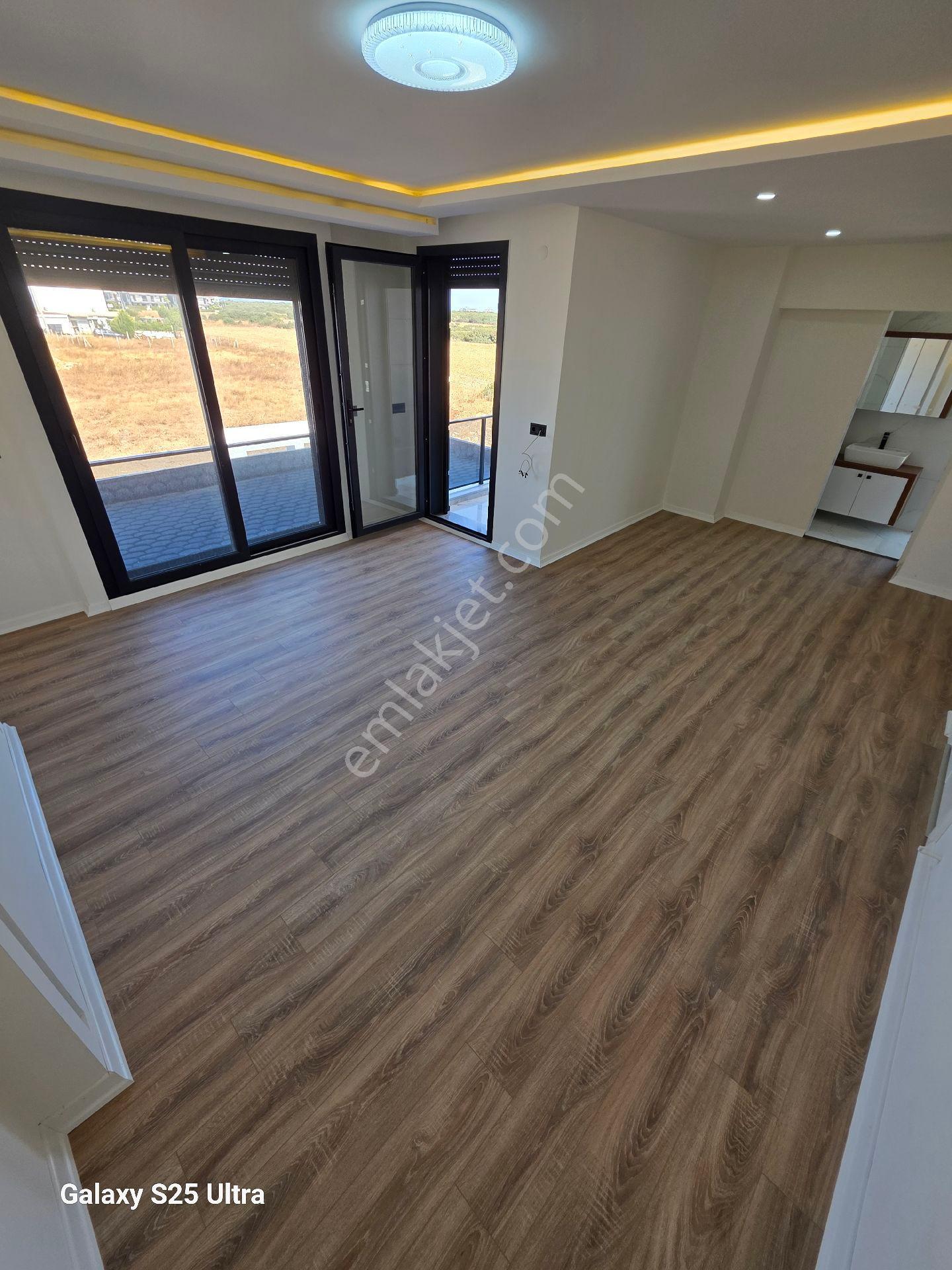 Didim Efeler Mahallesinde Satılık Müstakil Havuzlu Tripleks Villa - Görsel 18