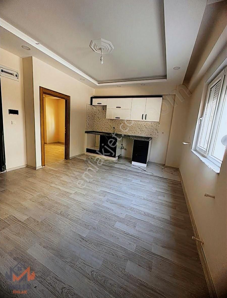 Güneş Mahallesinde 1+1 Sıfır Giriş Daire