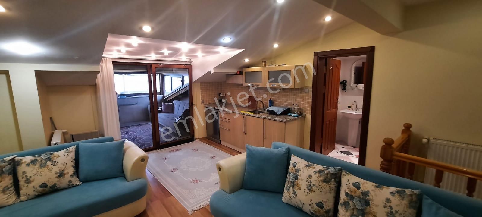 Sitede Dubleks – Otopark + Depo – Acil Satılık – 4+1