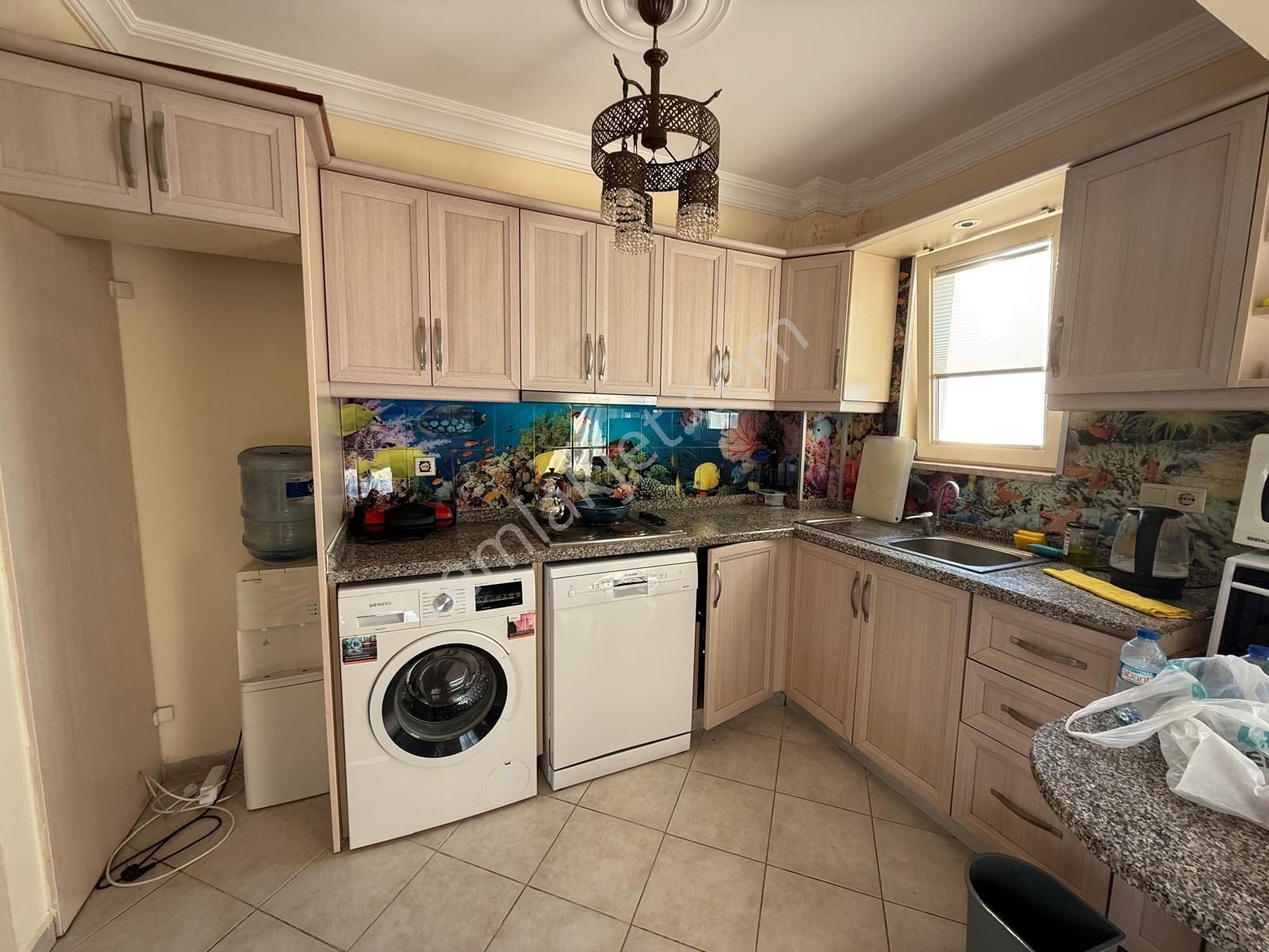 Özel Plajlı Sitede En Ön Bloklarda Full Manzaralı Penthouse Ev - Görsel 13