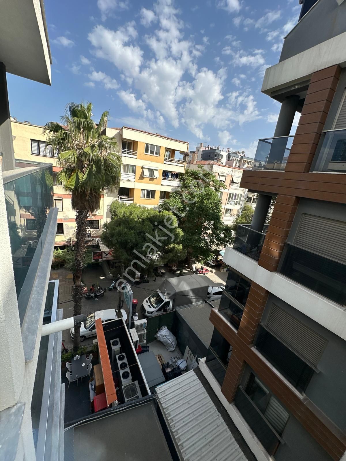 Bornova Küçükpark Yeni Bina 1+1 Satılık Daire - Görsel 7