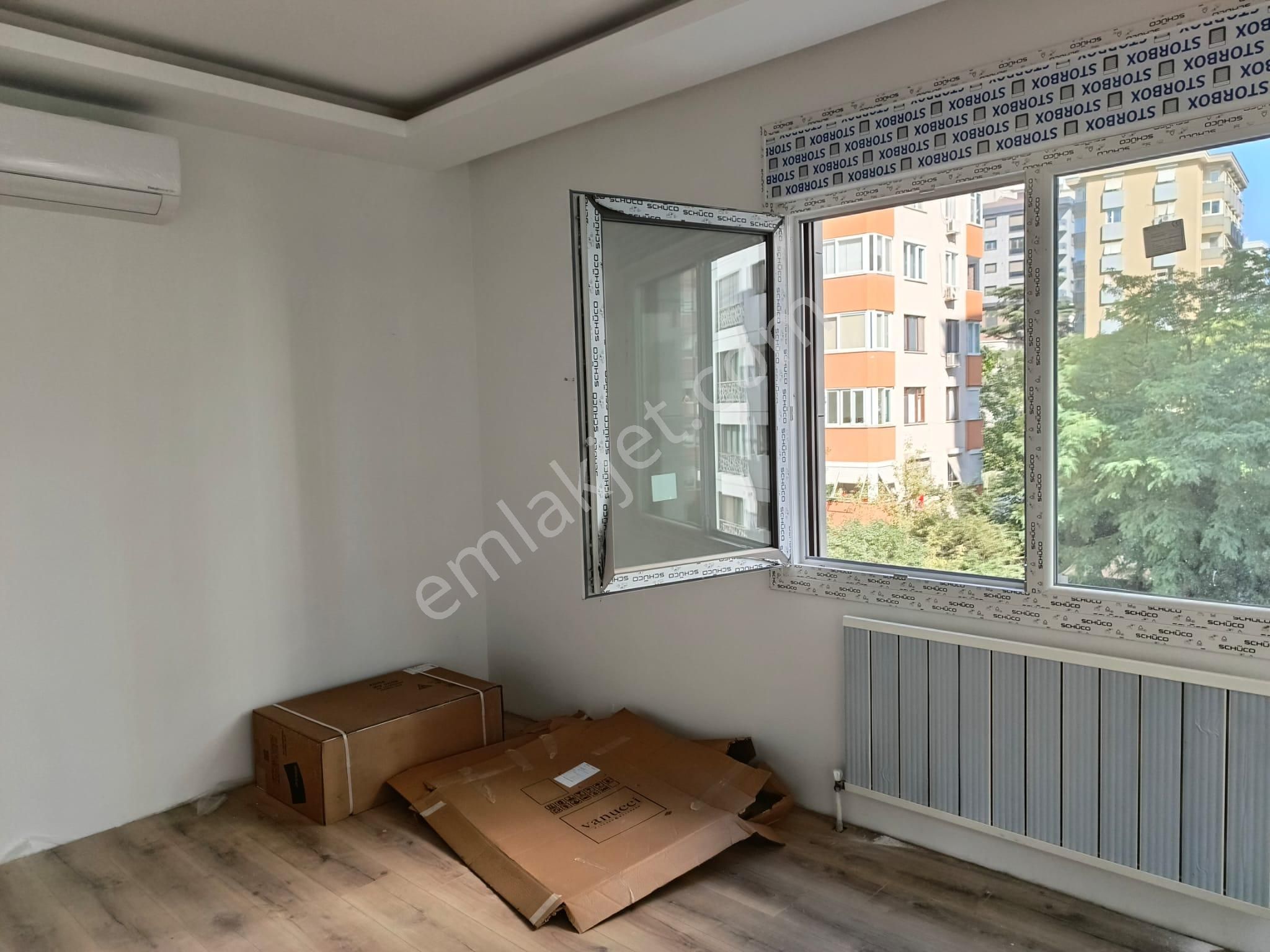 Güvenlikli Sitede Sıfır Ara Katta 2+1 Kapalı Mutfaklı,boş Daire. - Görsel 4